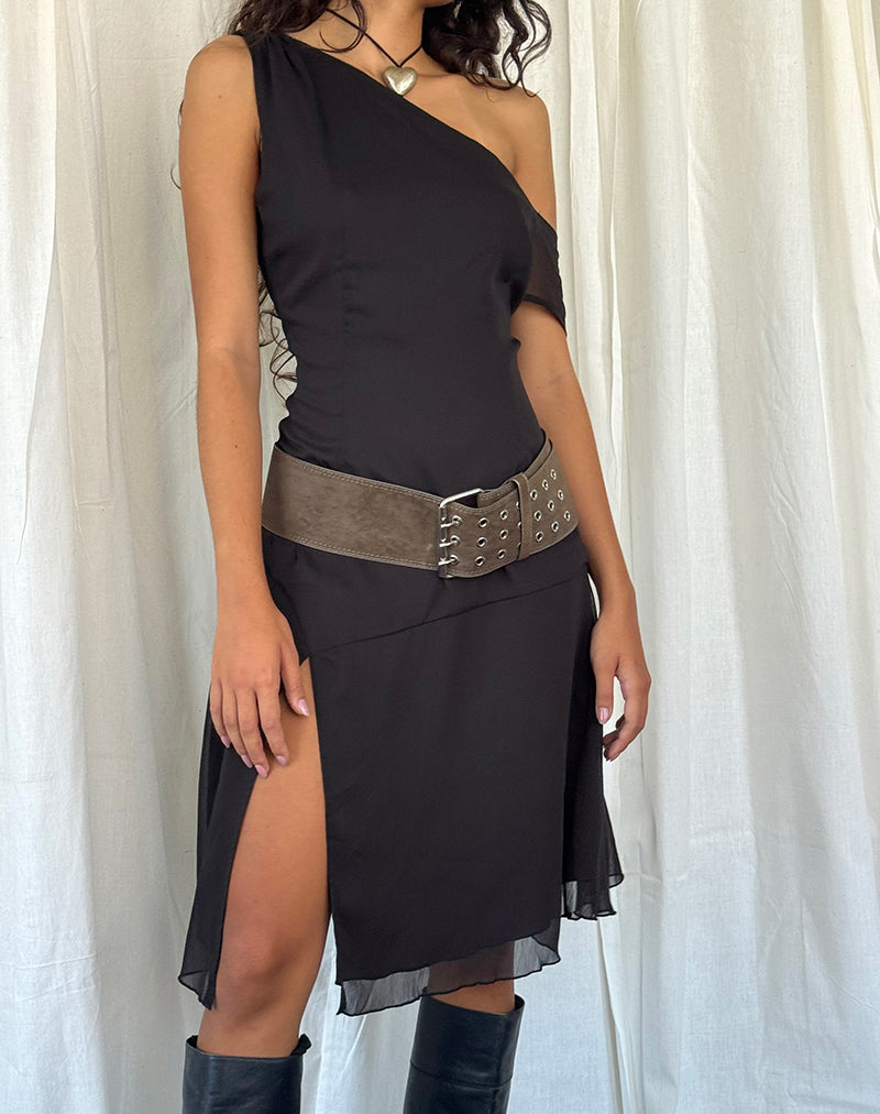 Immagine di Carissa One Shoulder Chiffon Midi Dress in nero