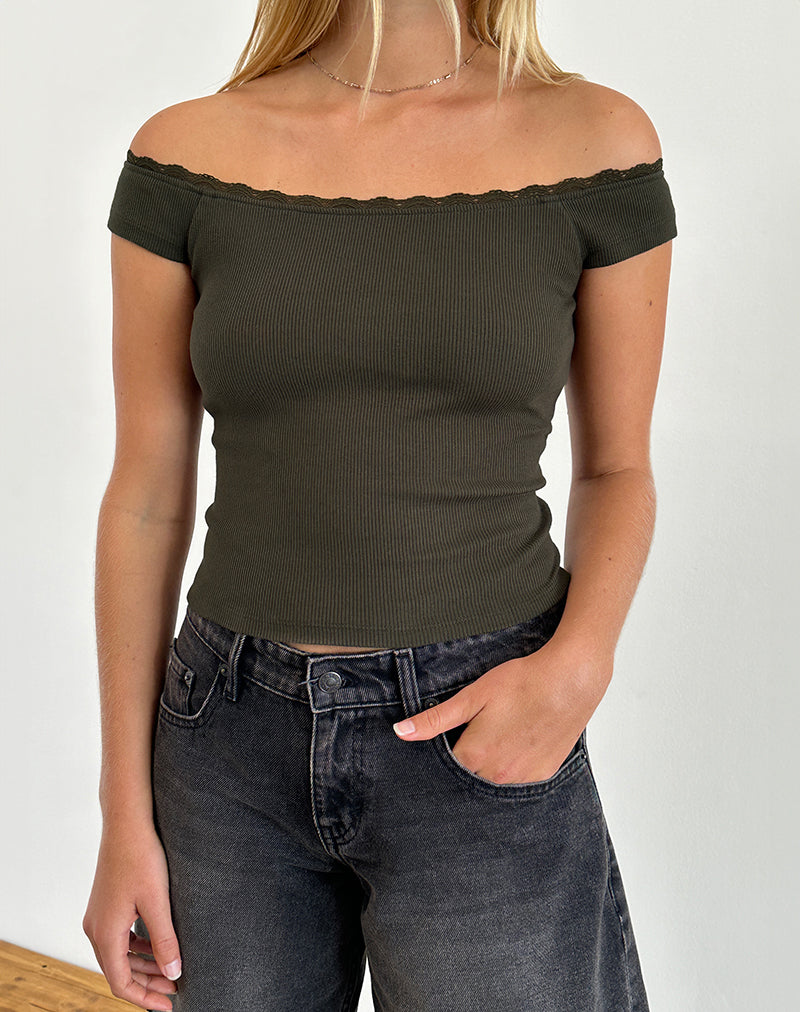 Top Chacha in pizzo a coste color oliva