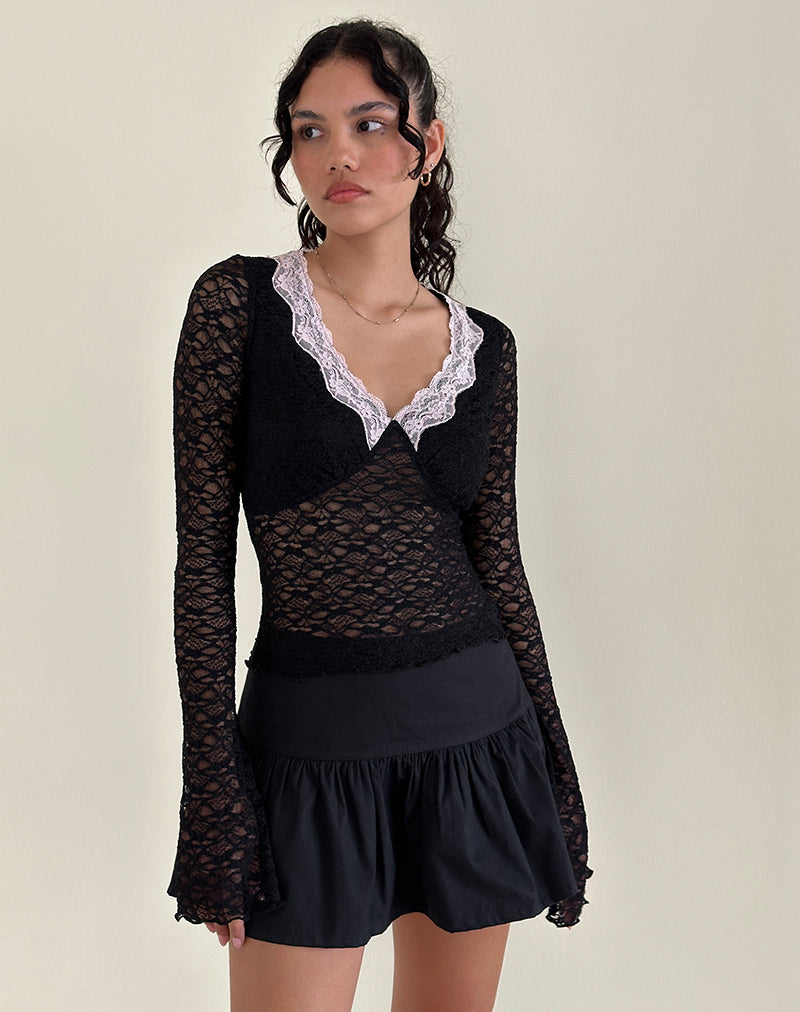 Top Chantal in pizzo nero con finiture rosa