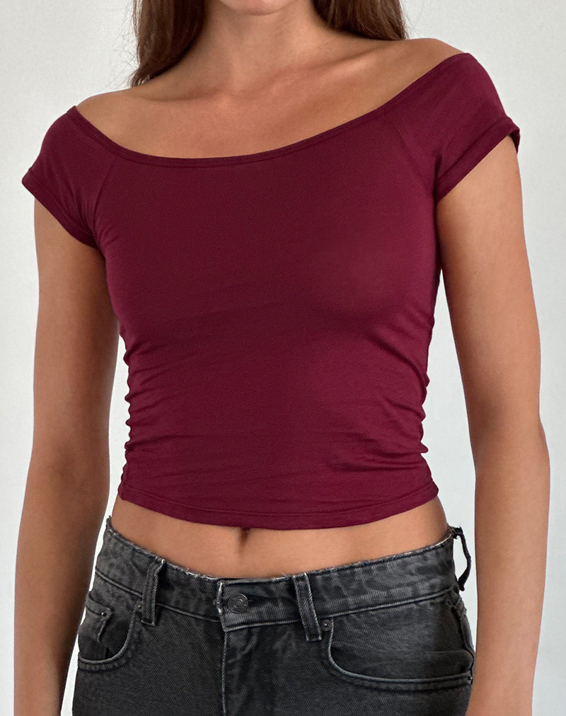 Immagine di Charya Off Shoulder Top in Borgogna
