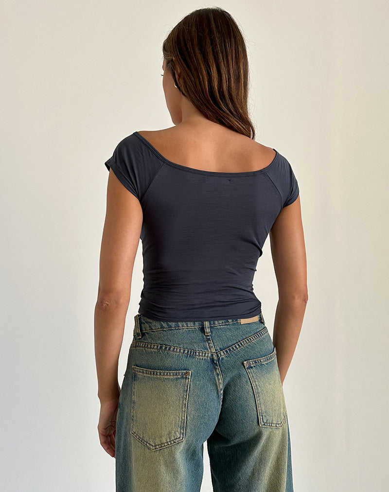 Immagine di Charya Off The Shoulder Top in Ocean Storm