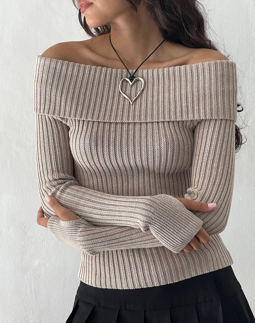 Circe - Top in maglia a maniche lunghe senza spalle, naturale