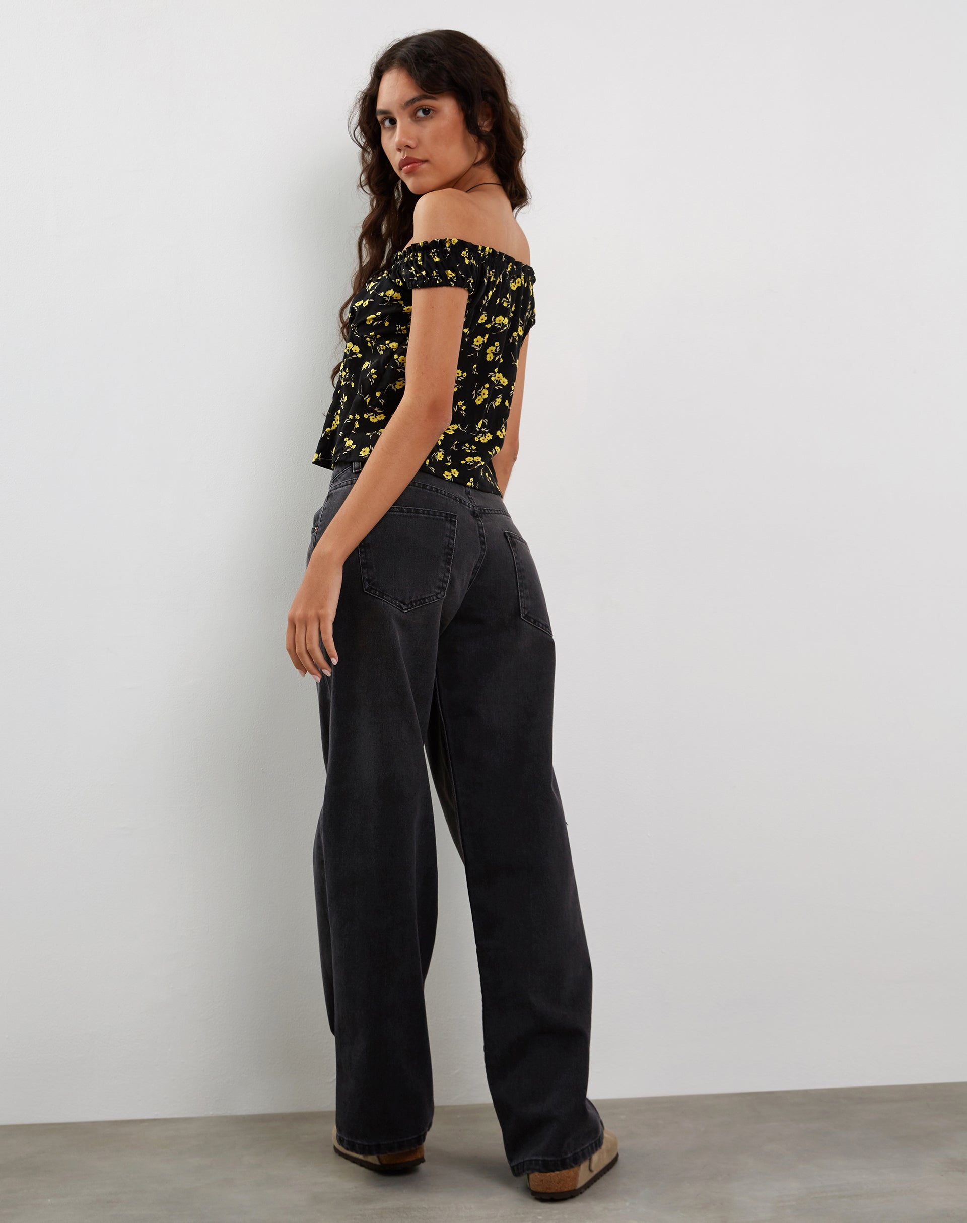Immagine di Citra Bardot Frill Top in Buttercup Nero Giallo