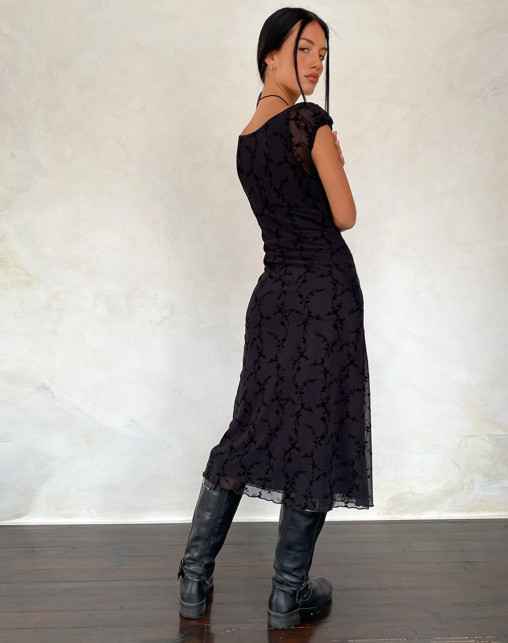 Clarisse - Vestito midi in rete a fiori di vite nero