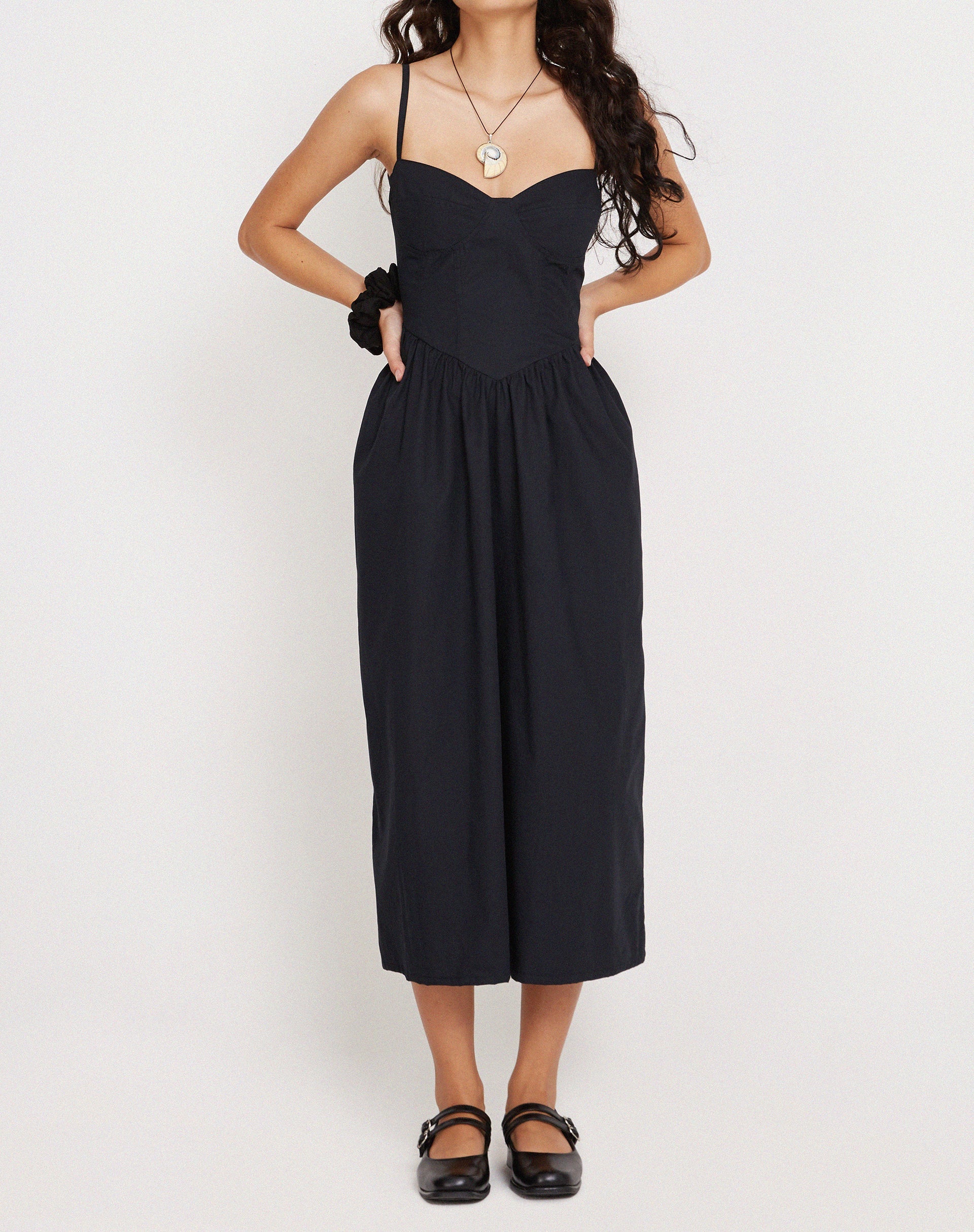 Immagine di Clementine Corset Midi Dress in Popeline nero