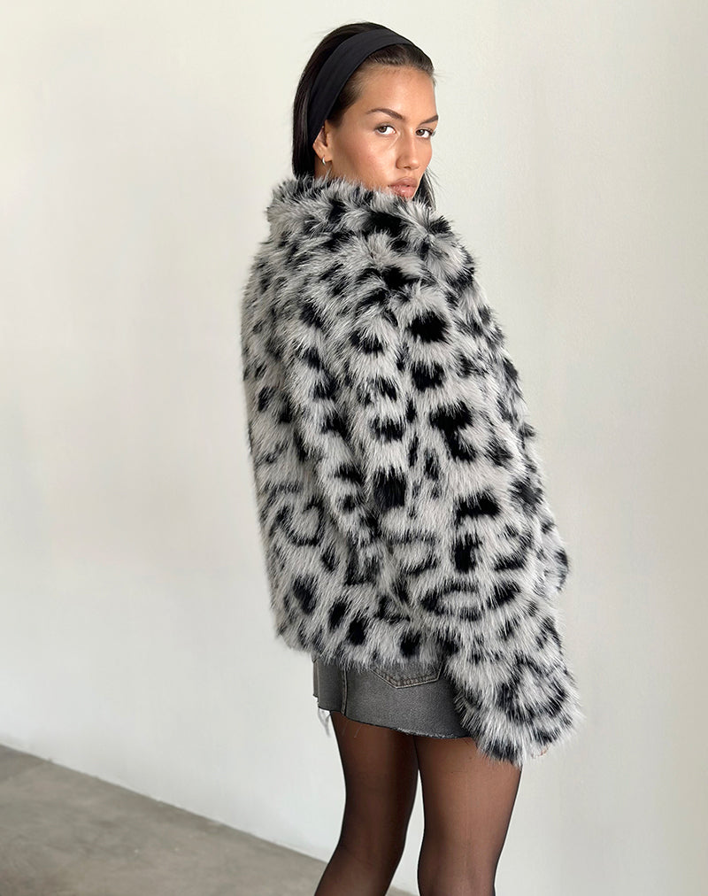 Immagine di Joji - Giacca di pelliccia sintetica in grigio leopardo