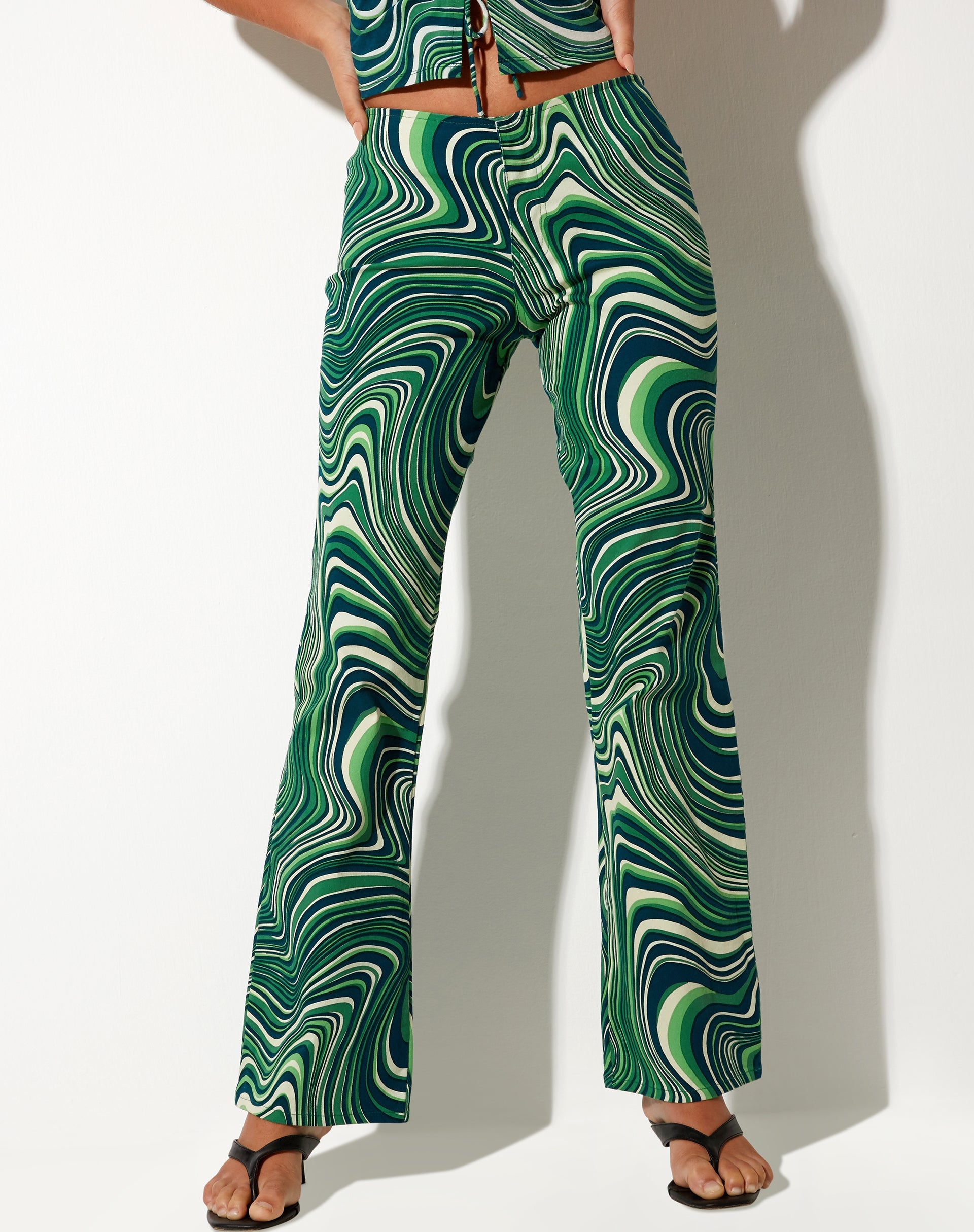 Immagine del pantalone Coban in verde increspato anni '70