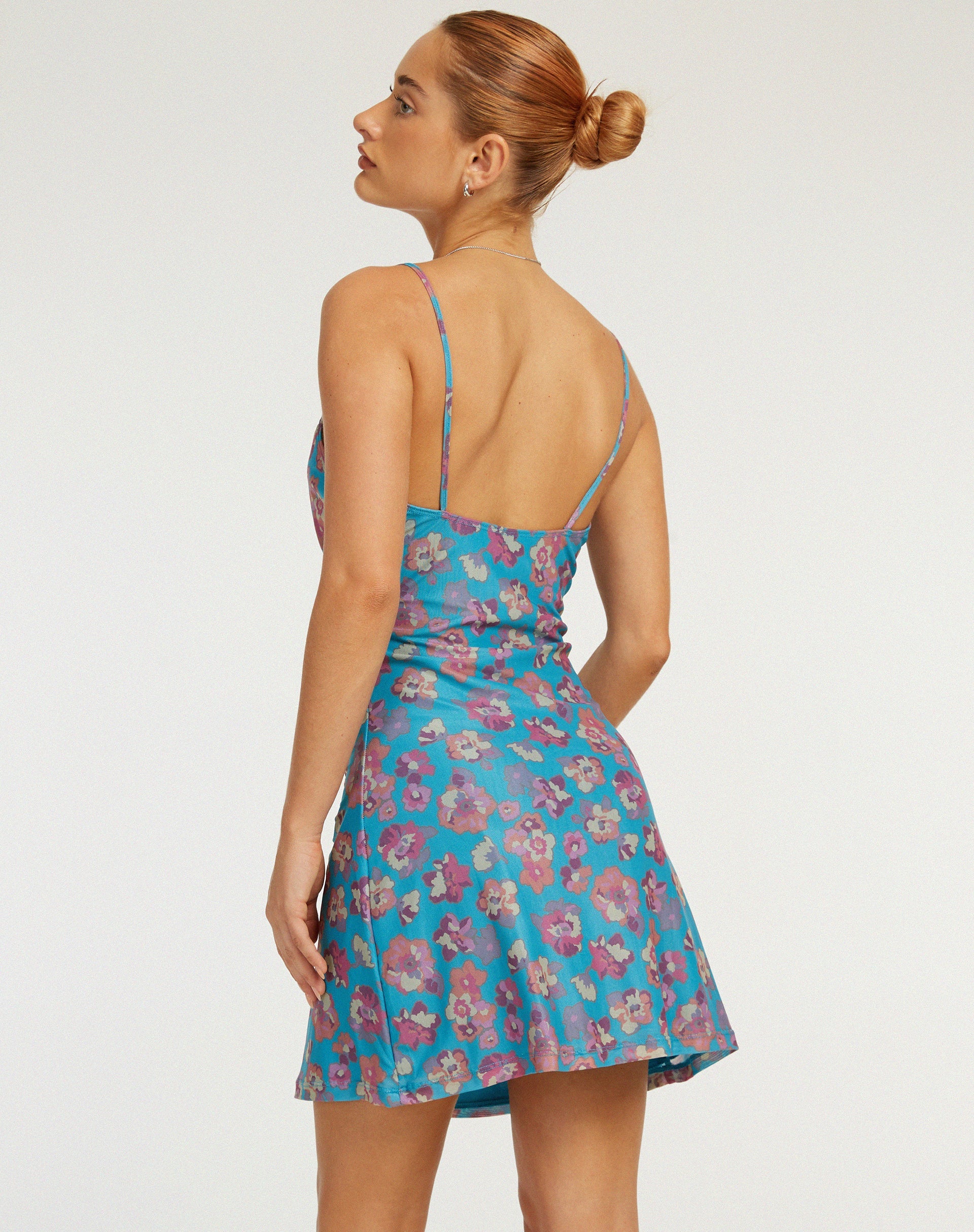 image of Coline Mini Dress stampato in blu floreale a contrasto