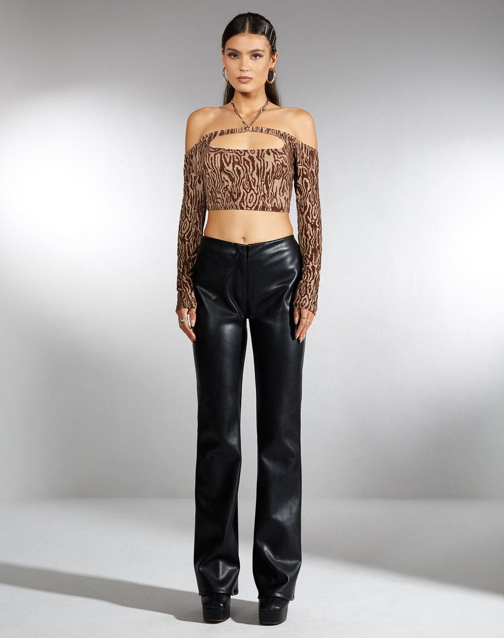 Top a manica lunga Corinna in floccato con motivo a righine animalier