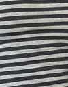 Grigio e nero a righe