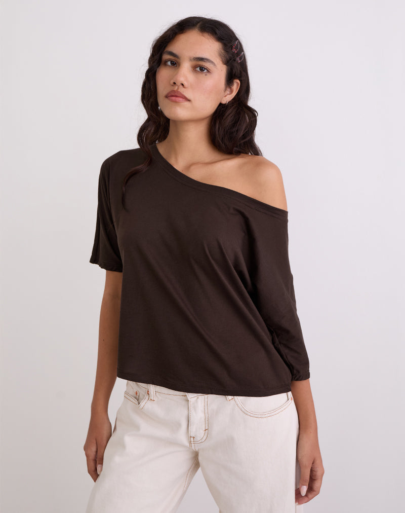 Immagine di Daman Off Shoulder Basic Top in Chocolate Brown