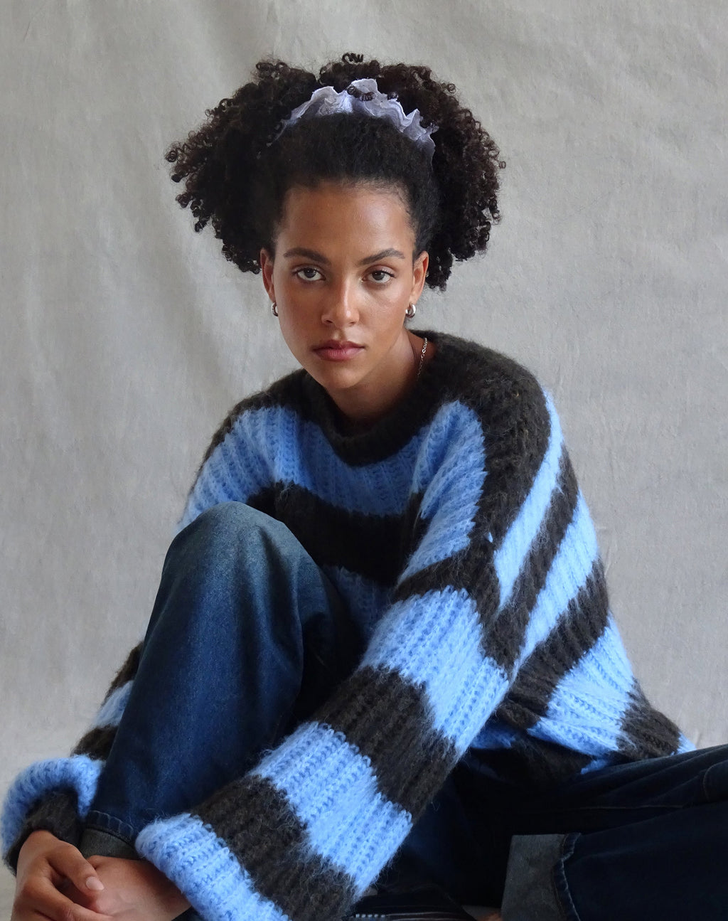 Daren - Maglia oversize a righe marroni e blu