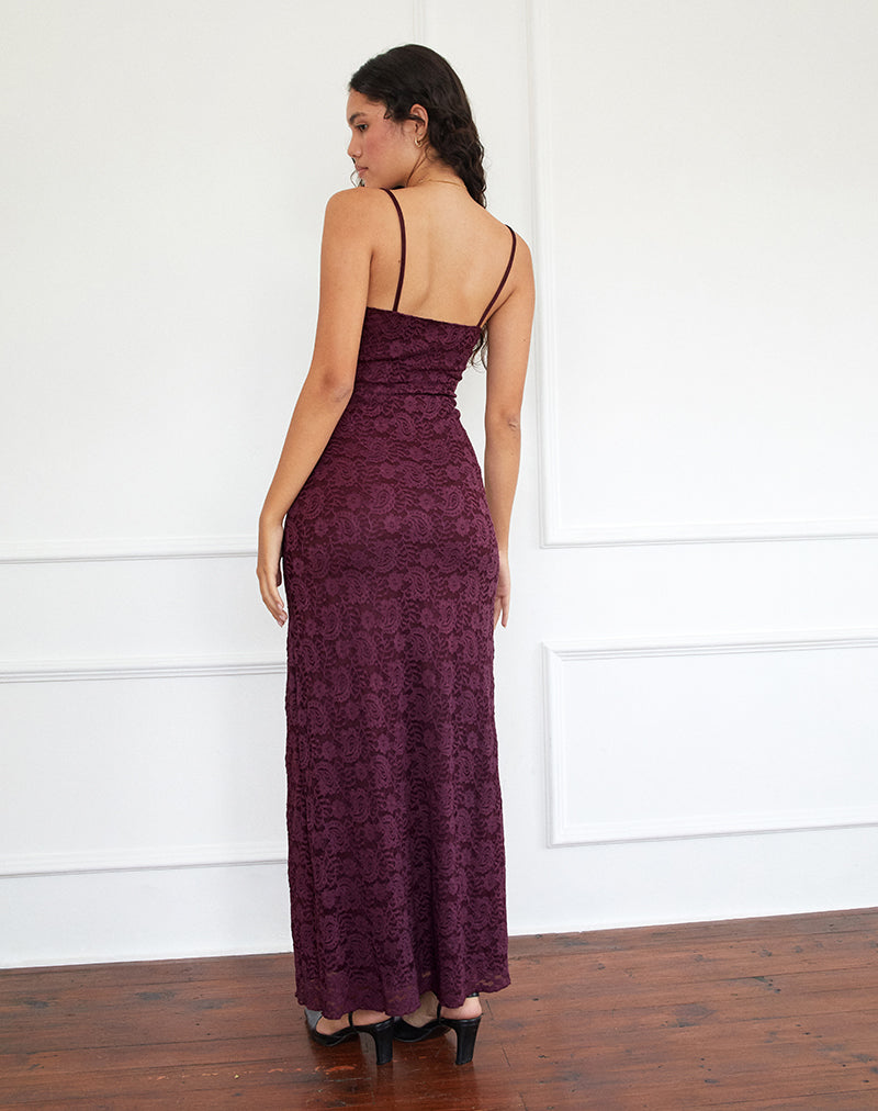 Immagine di Darsih Cami Maxi Dress in pizzo Paisley Borgogna