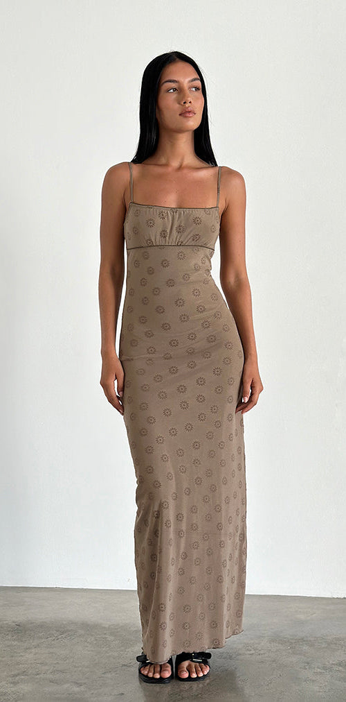 Immagine di Darsih Maxi Abito in Daisy Flock Marrone chiaro