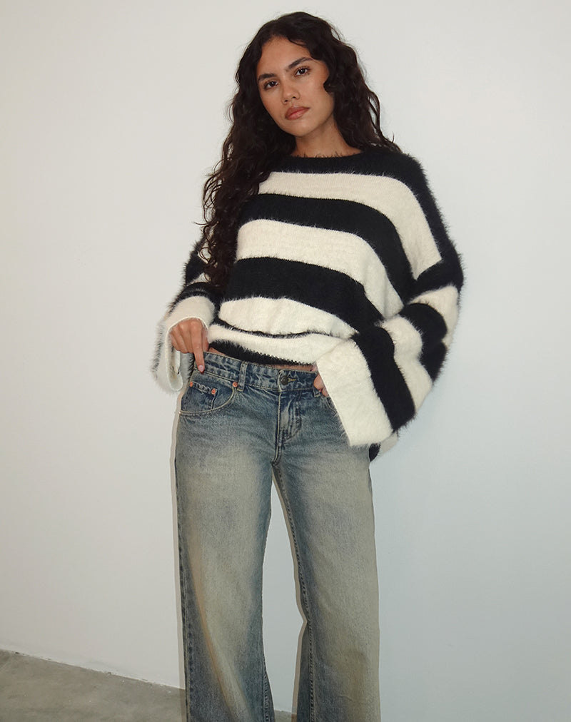 Immagine di Daya, maglione soffice a righe avorio e nere