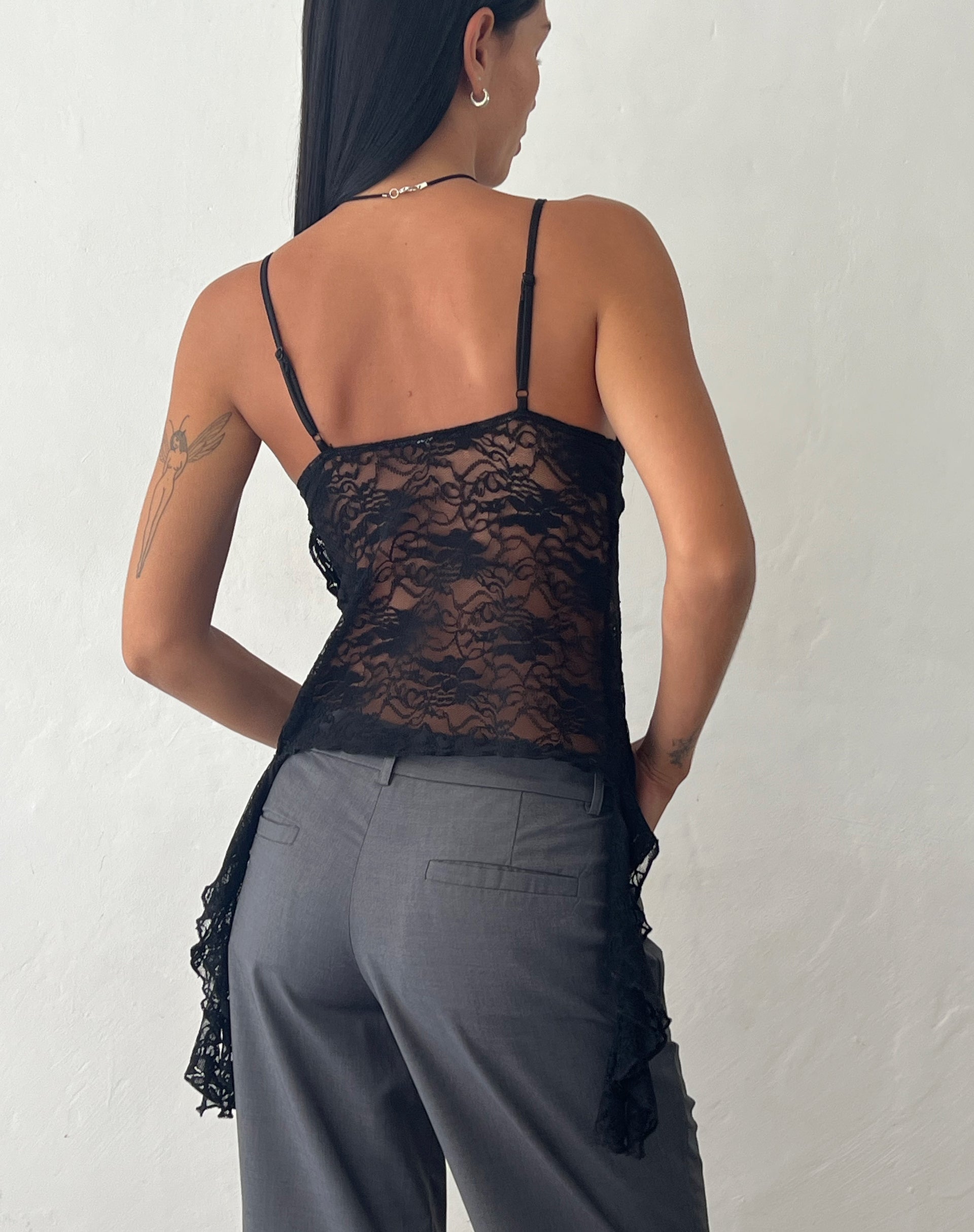 Immagine di Daytona Ruffle Top in pizzo nero