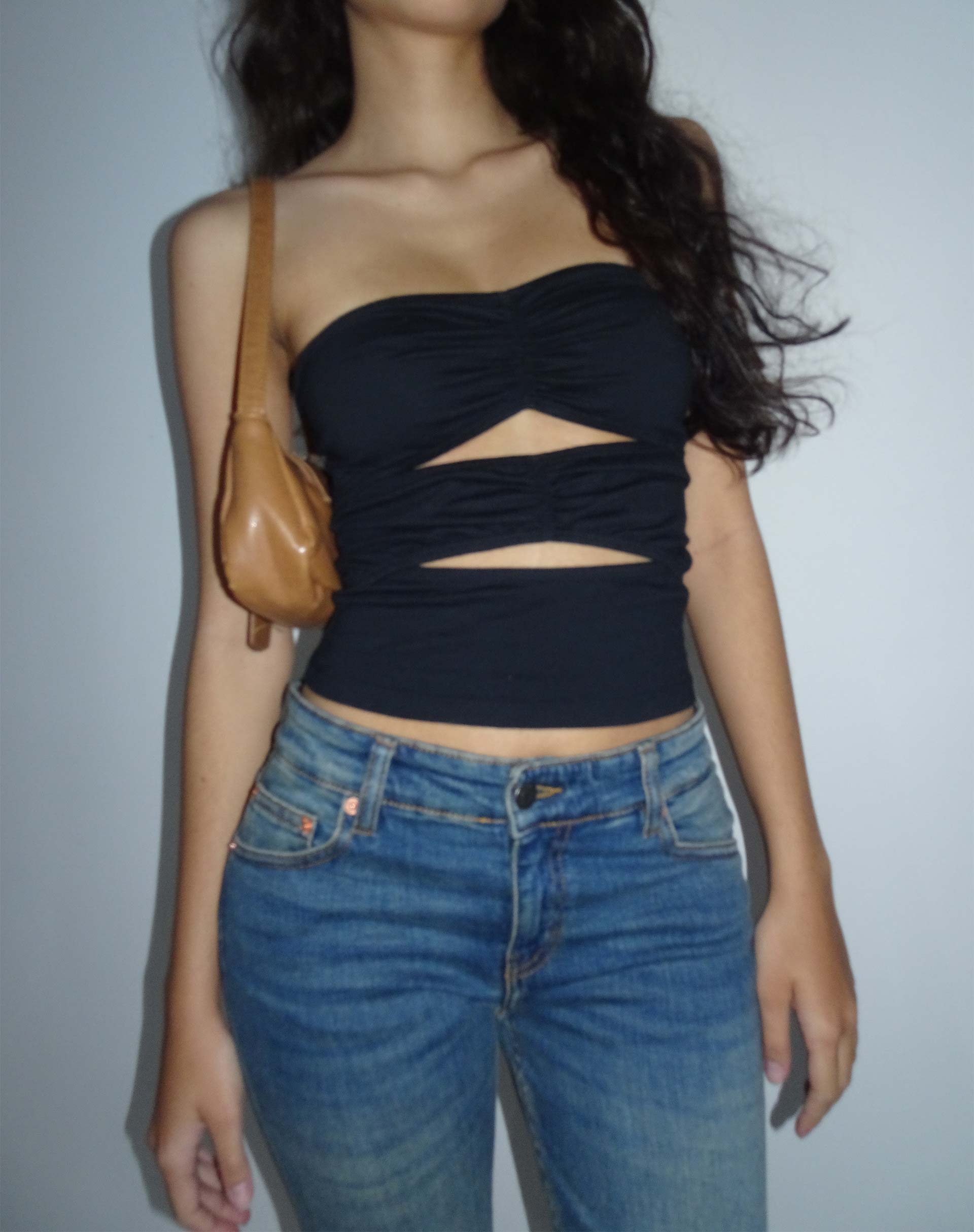 Immagine di Dayu Crop Top a fascia in nero