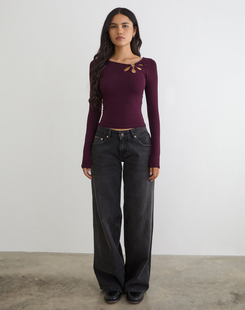 Immagine della maglia a maniche lunghe Donela con anello floreale in legno di sequoia