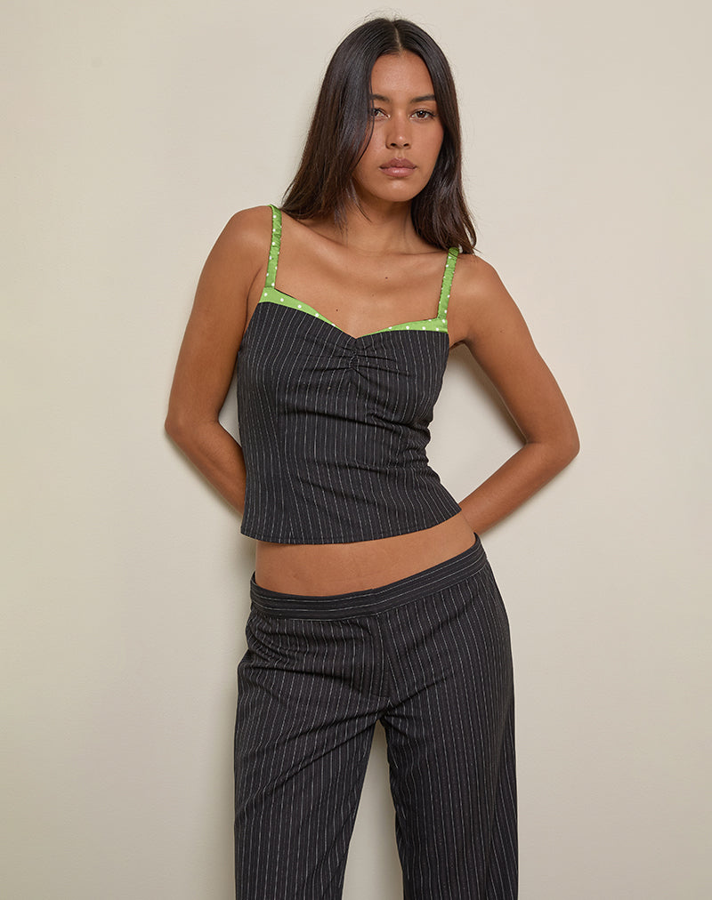 Top Elsa in gessato nero con verde