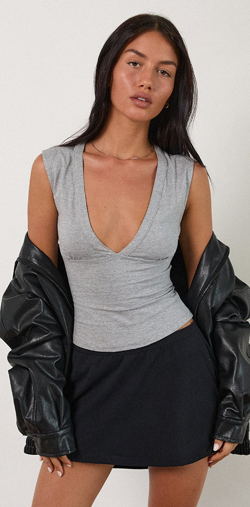 Immagine di Emberly Plunge Top in Grey Marl