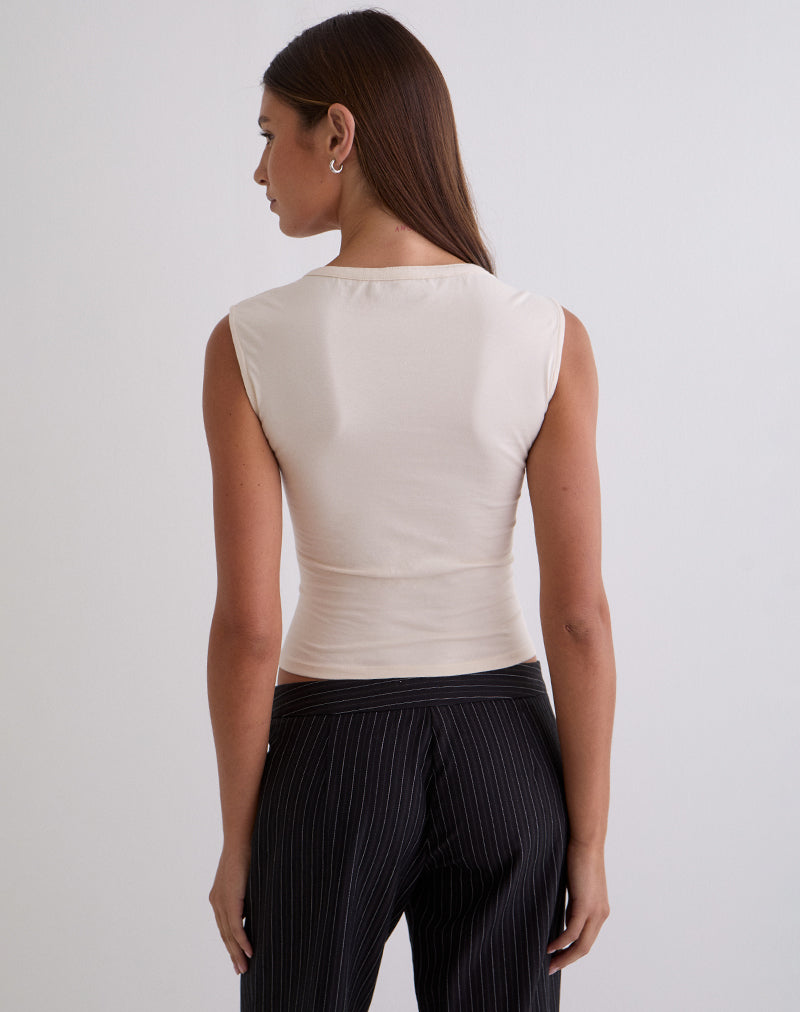 Immagine del top con scollo profondo Emberly in colore tofu