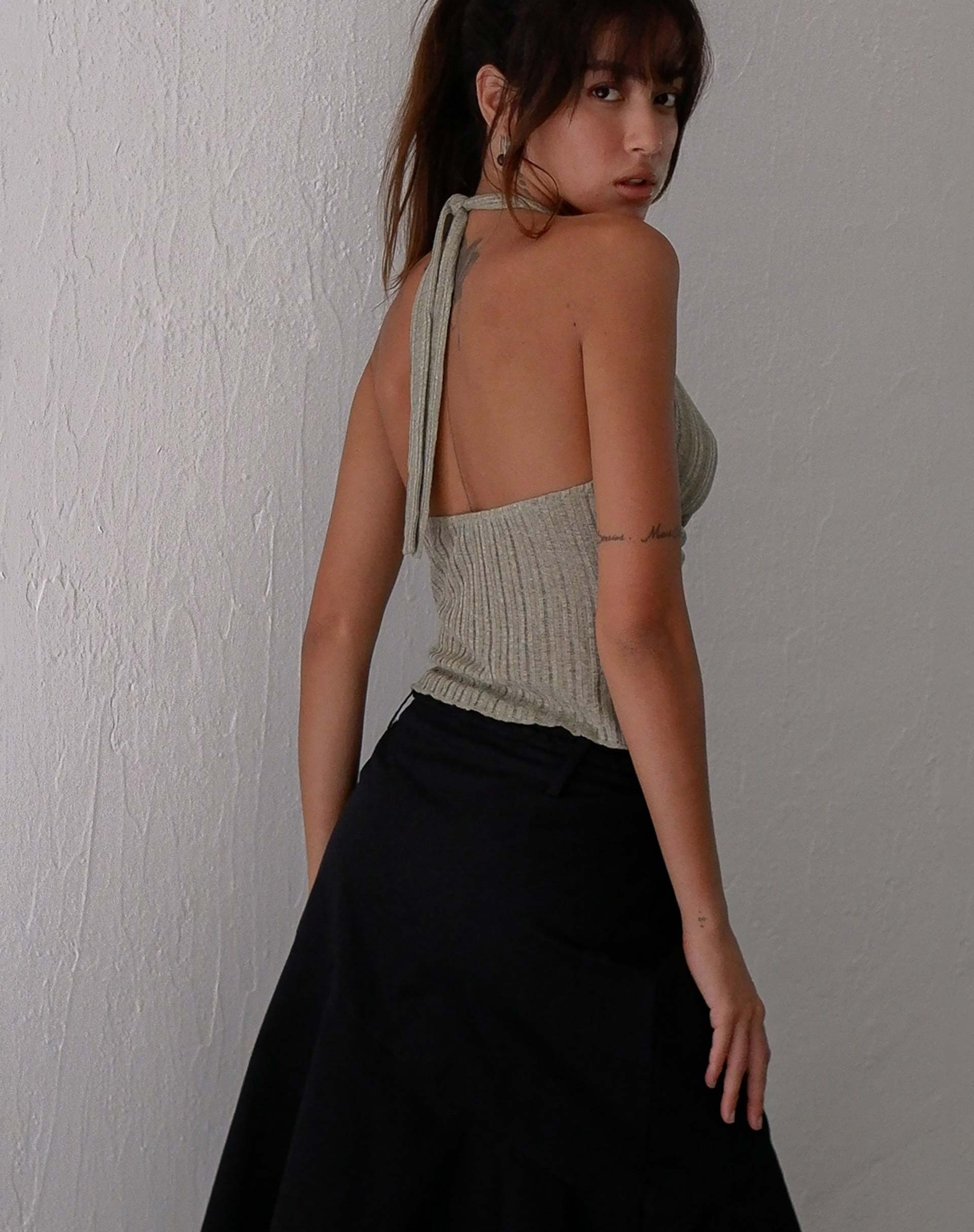 immagine di Enzley Knit Halterneck Top in Salvia