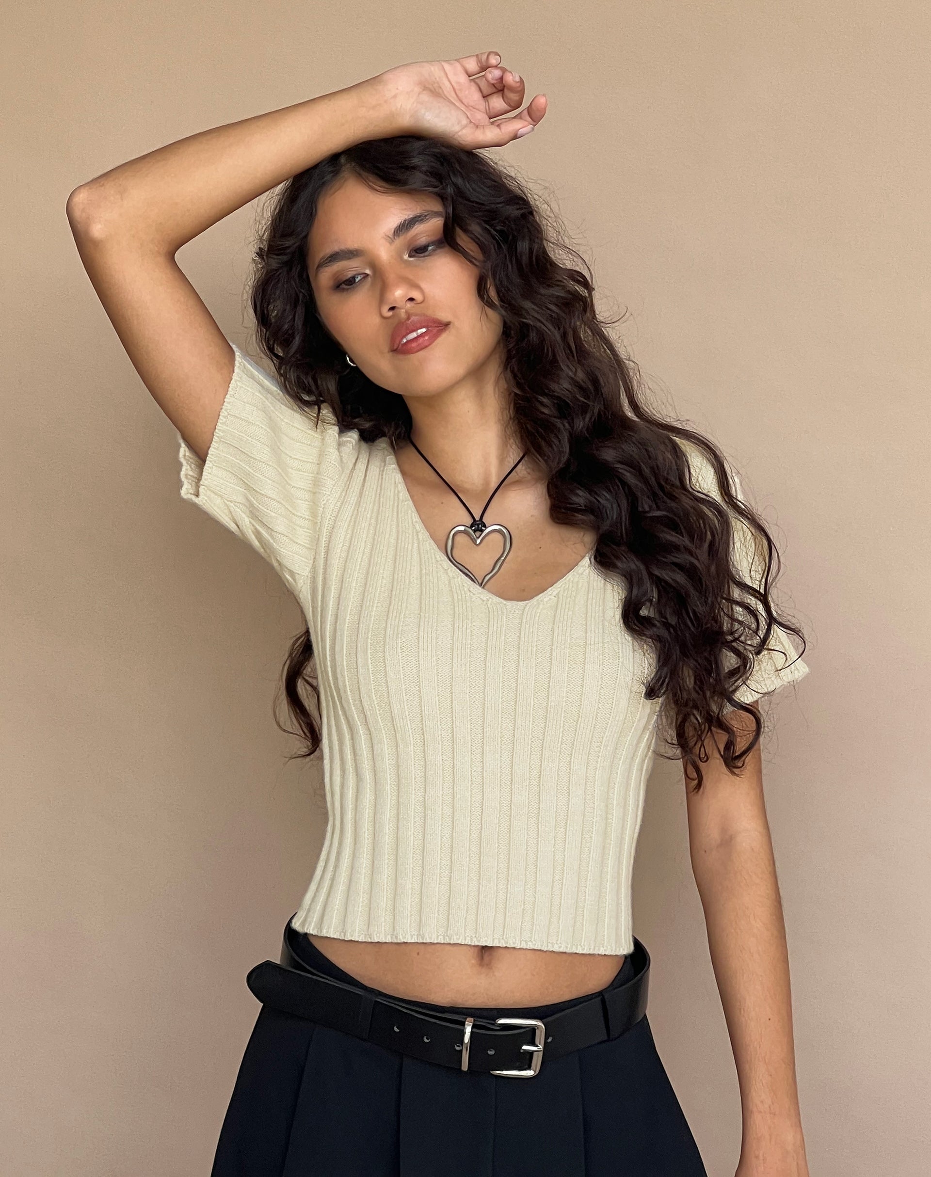 Immagine di Estella Top in maglia a maniche corte in avena naturale