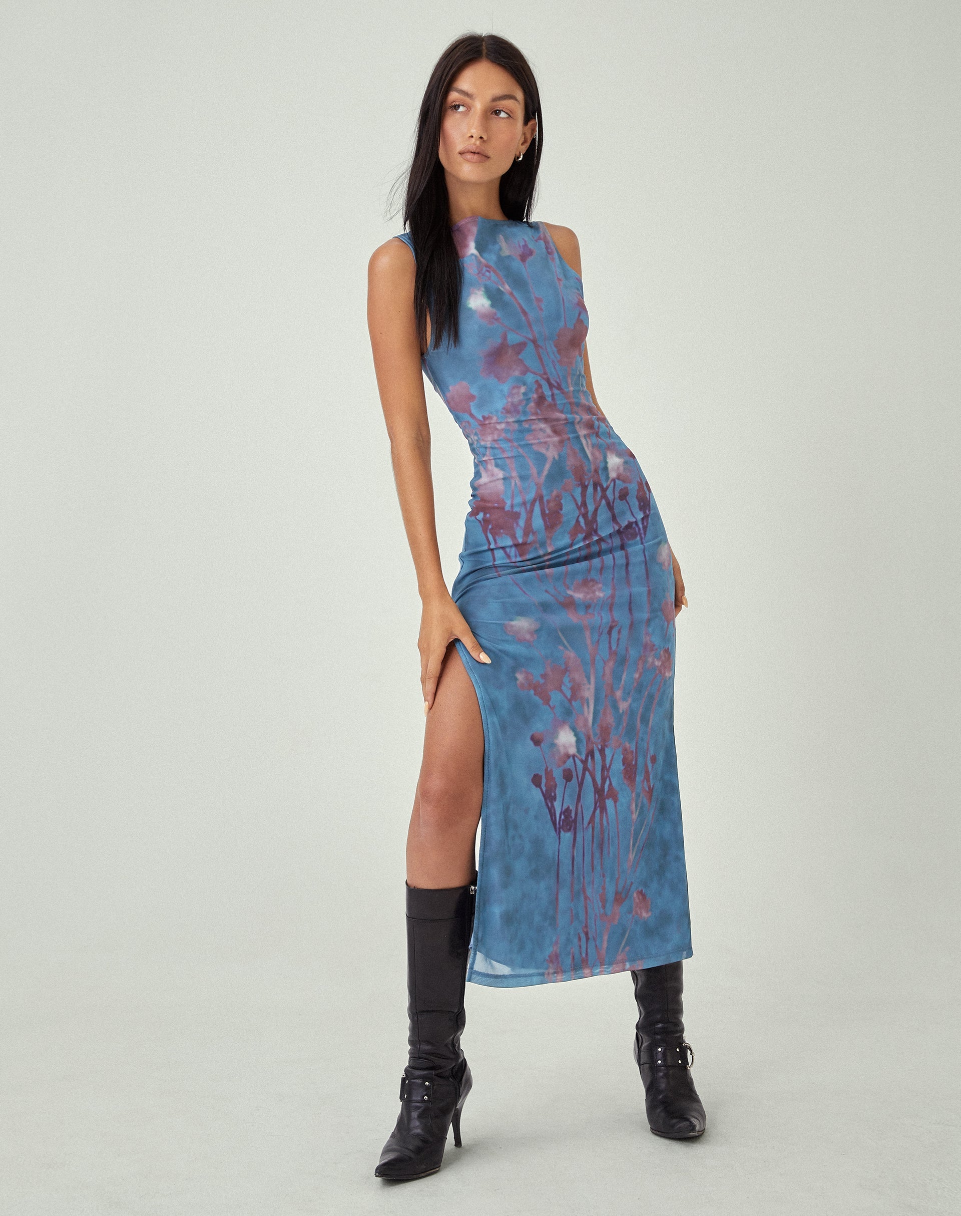immagine di MOTEL X JACQUIE Flo Maxi Dress in Lumen Mesh Blu