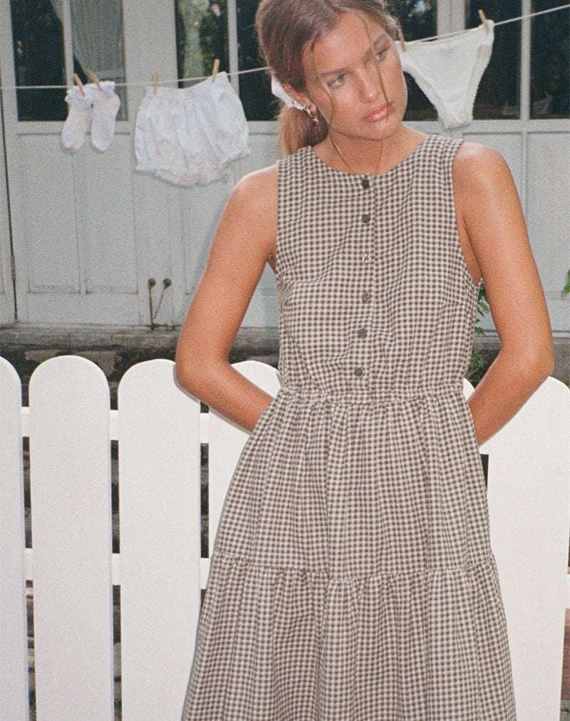 Immagine di Galuh Smock Dress in Mini Brown Gingham