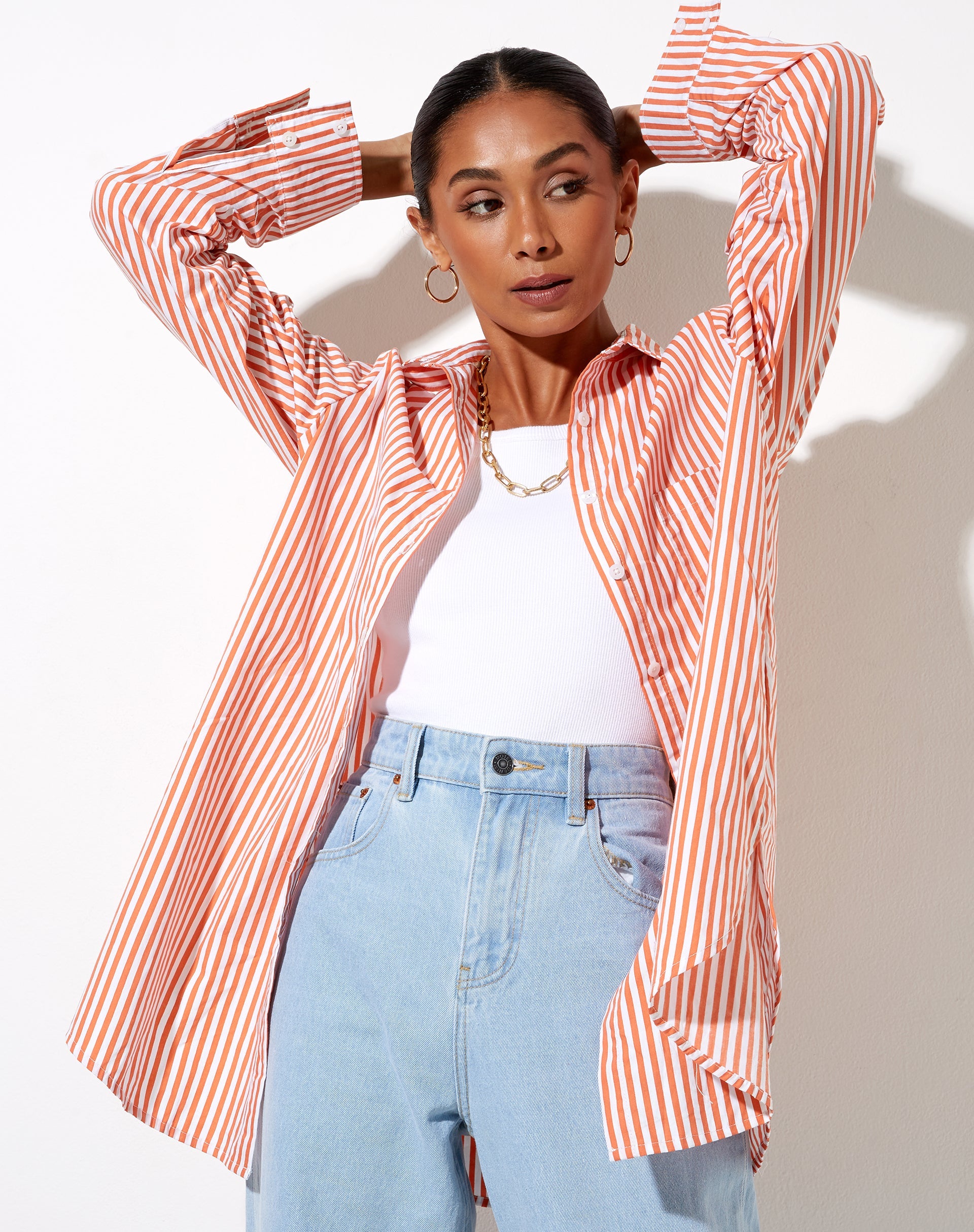Immagine della camicia Gane a righe verticali arancione