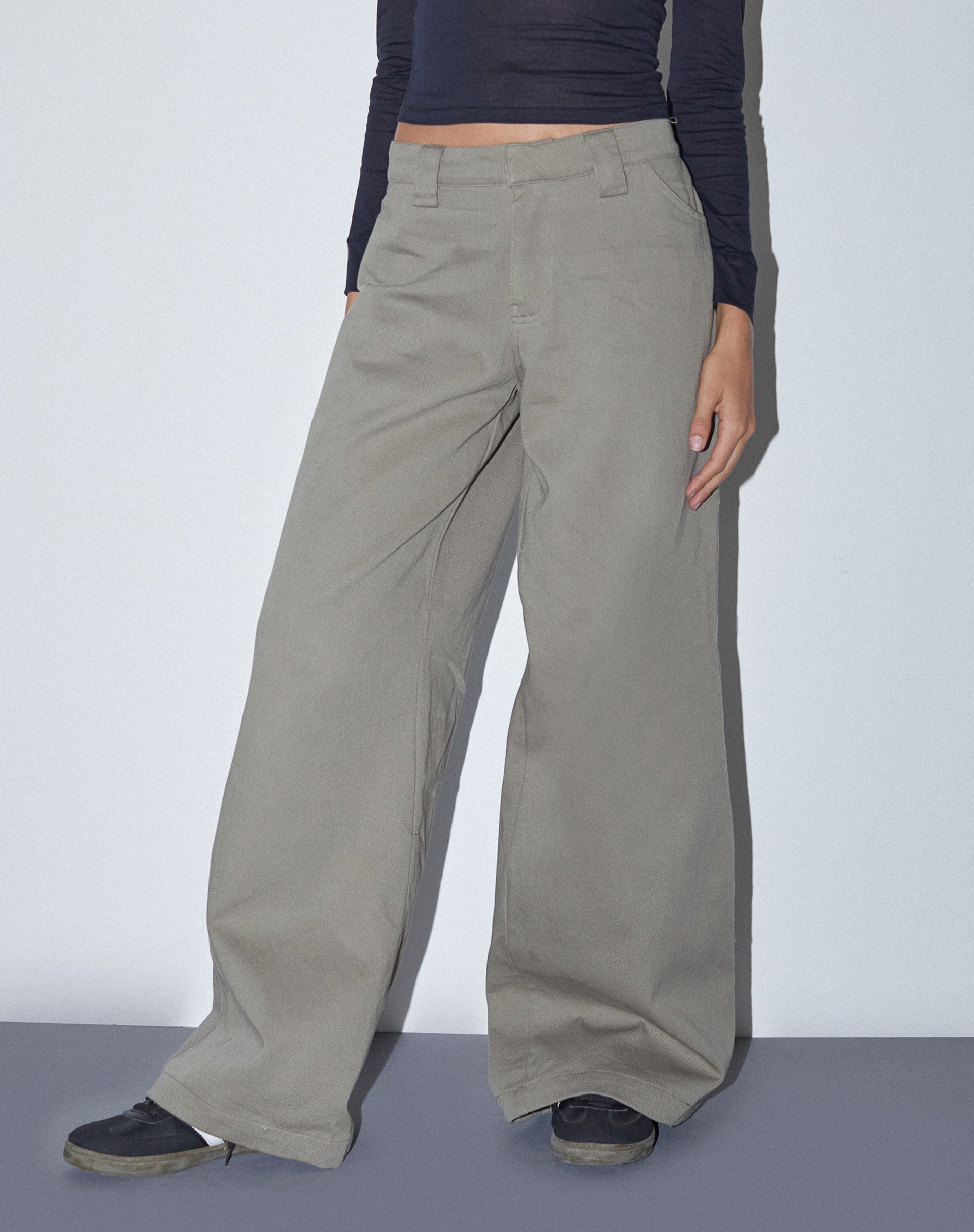 Immagine di Kaomy Pantalone a gamba larga in verde ardesia
