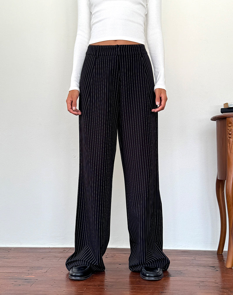 Immagine dei pantaloni Hondra in gessato nero