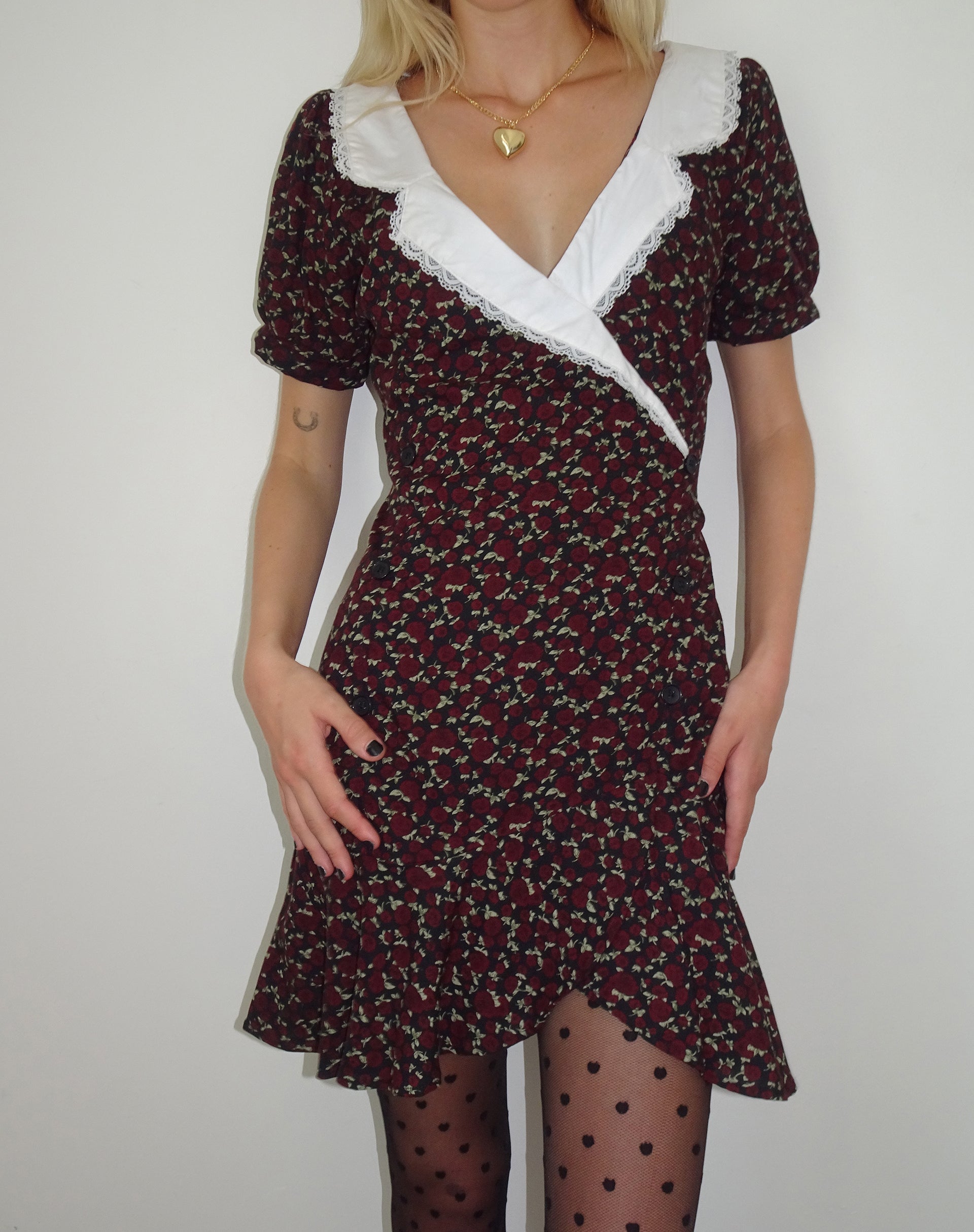 Immagine di Geles Mini Wrap Dress in Dark Rhoslyn Stampa Ditsy