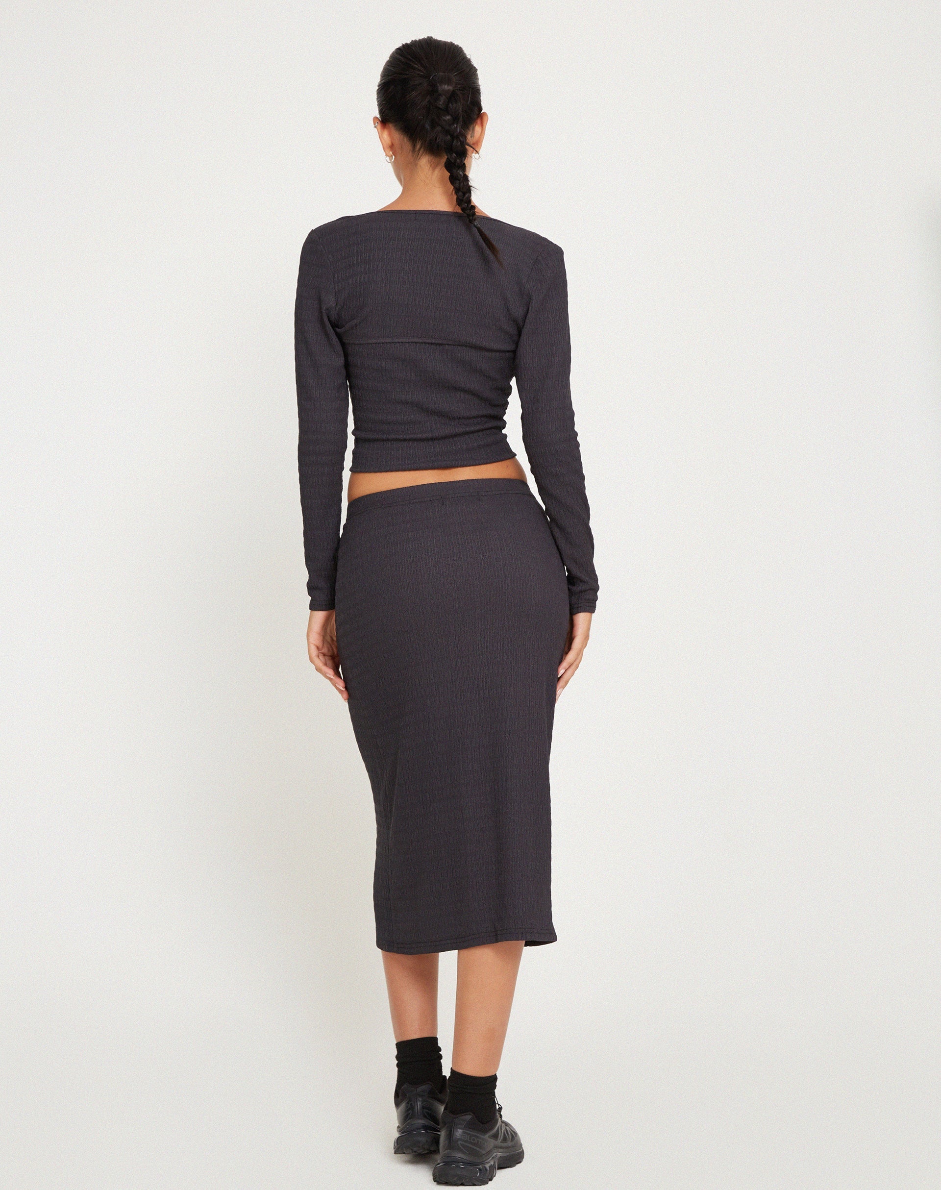 immagine di GInny Top in Crinkle Charcoal