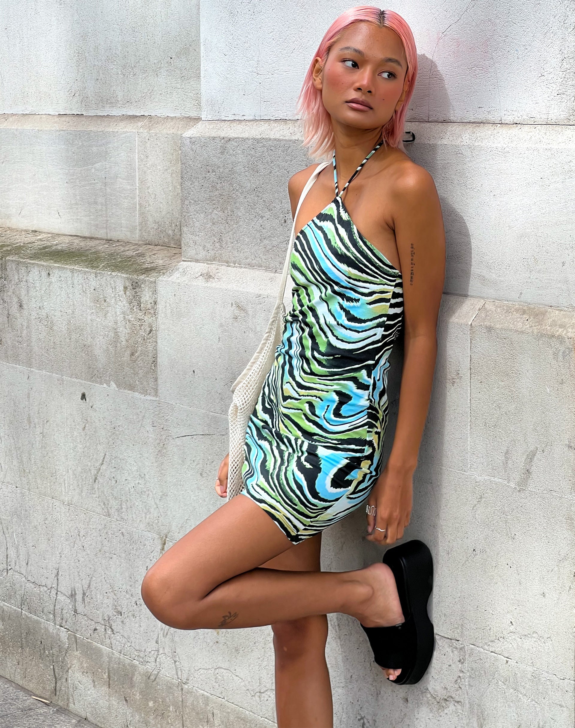 immagine di Giori Mini Dress in Warped Zebra Blue