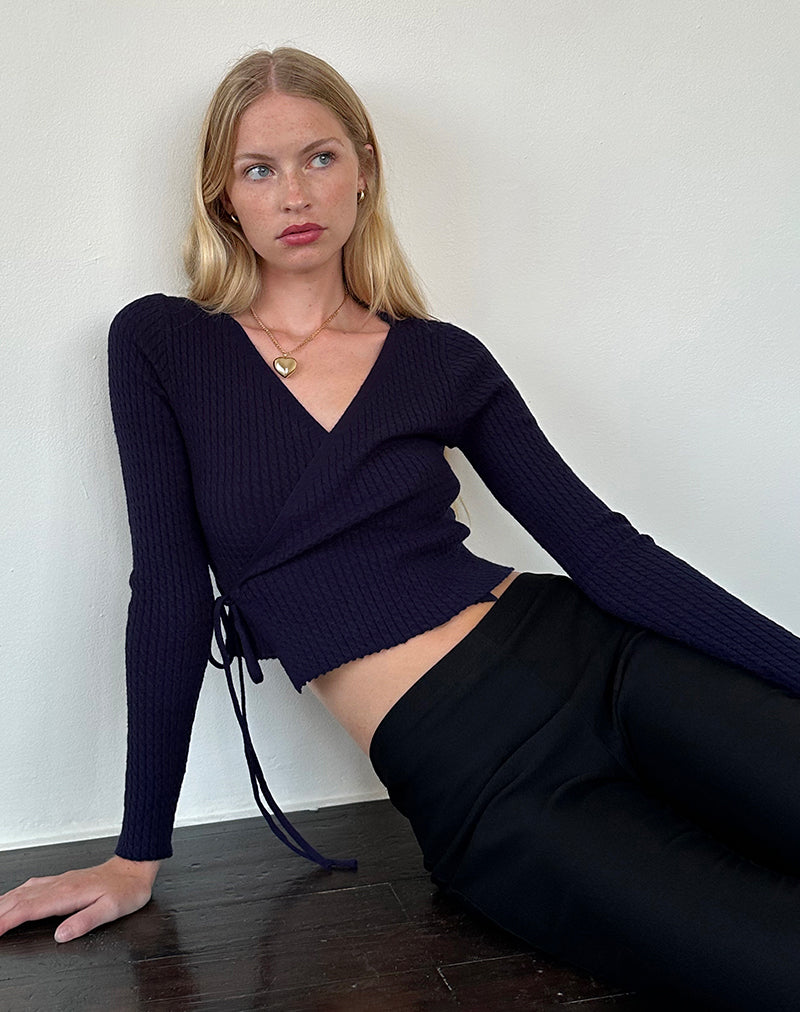 Gisela - Cardigan a portafoglio in maglia blu notte