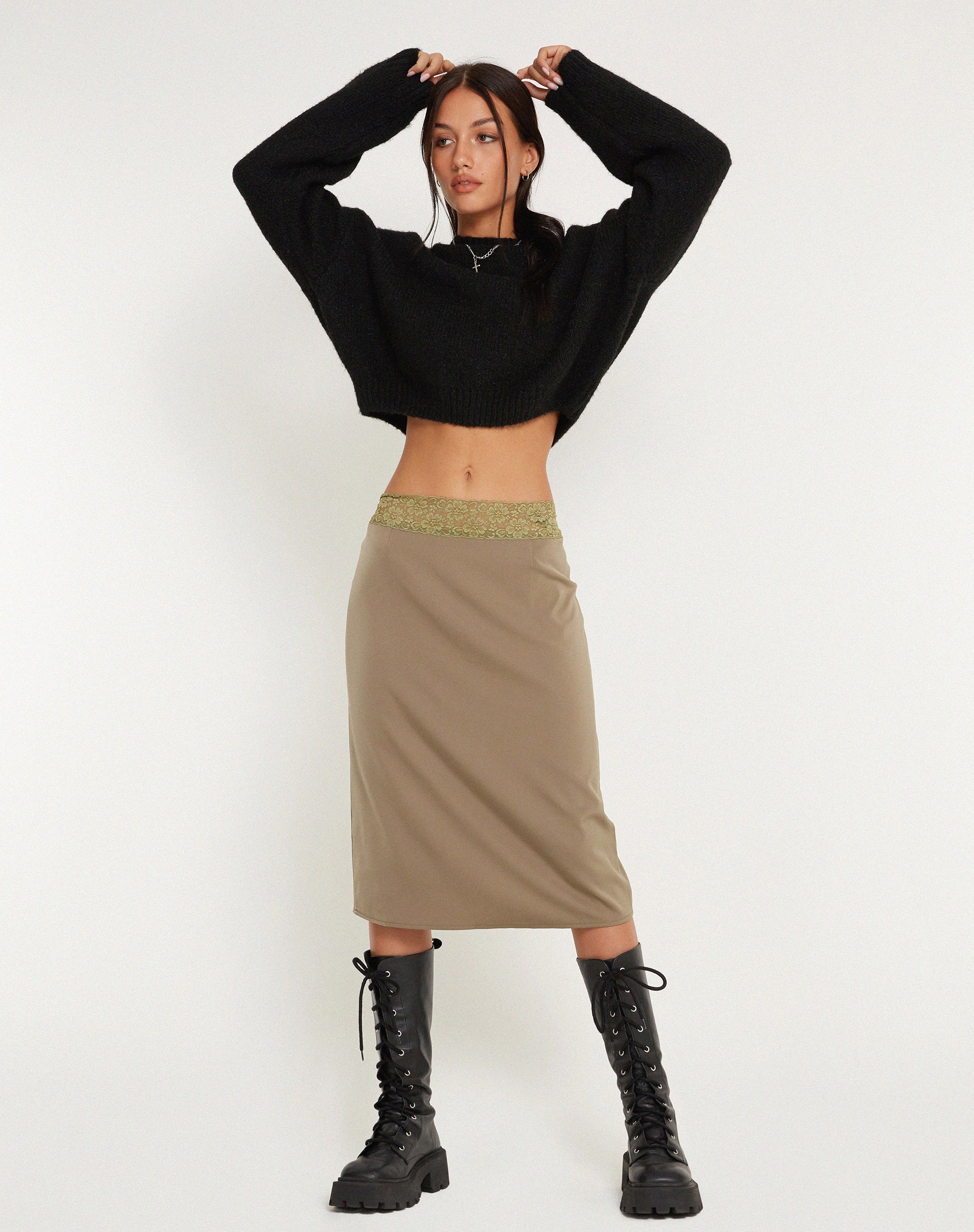 immagine di Golda Midi Skirt in Satin Avocado