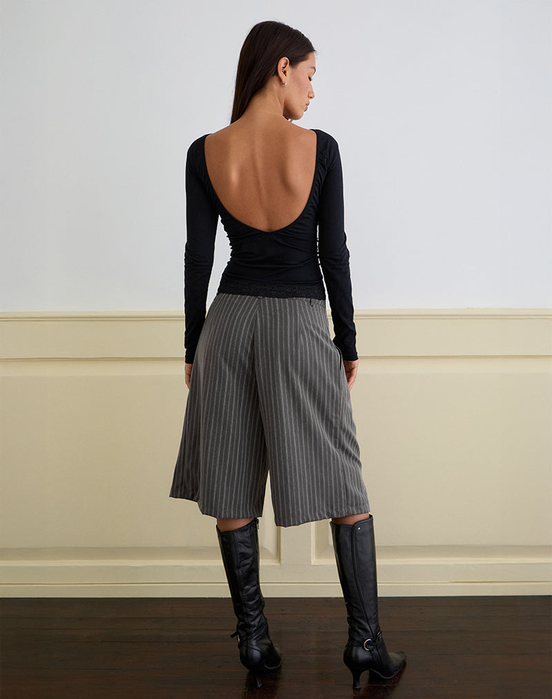 Immagine di Asha Short in gessato Charcoal