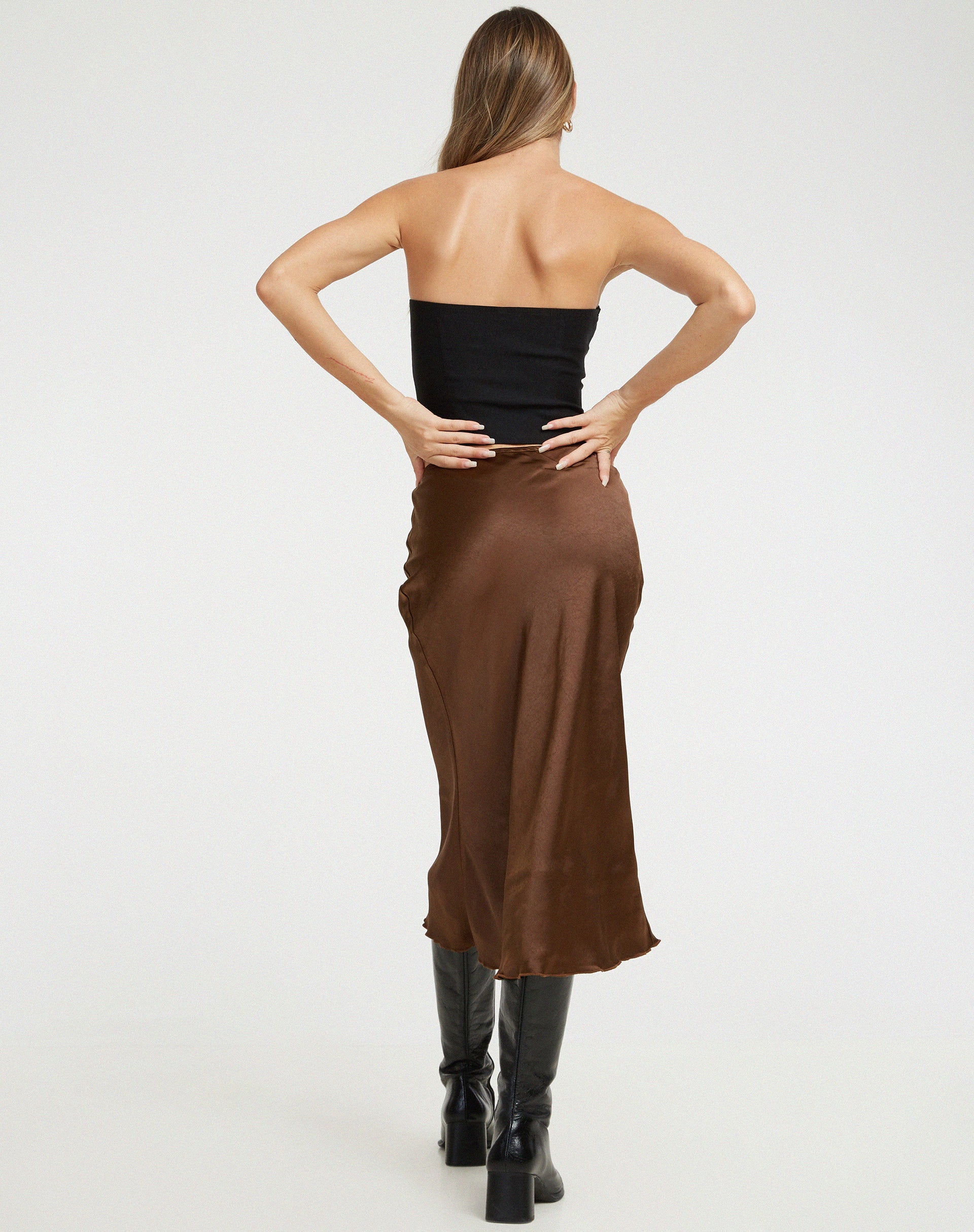 immagine di Goya Midi Skirt in cioccolato amaro