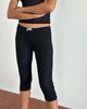 Immagine dei pantaloni Capri Asih in pizzo cuore nero