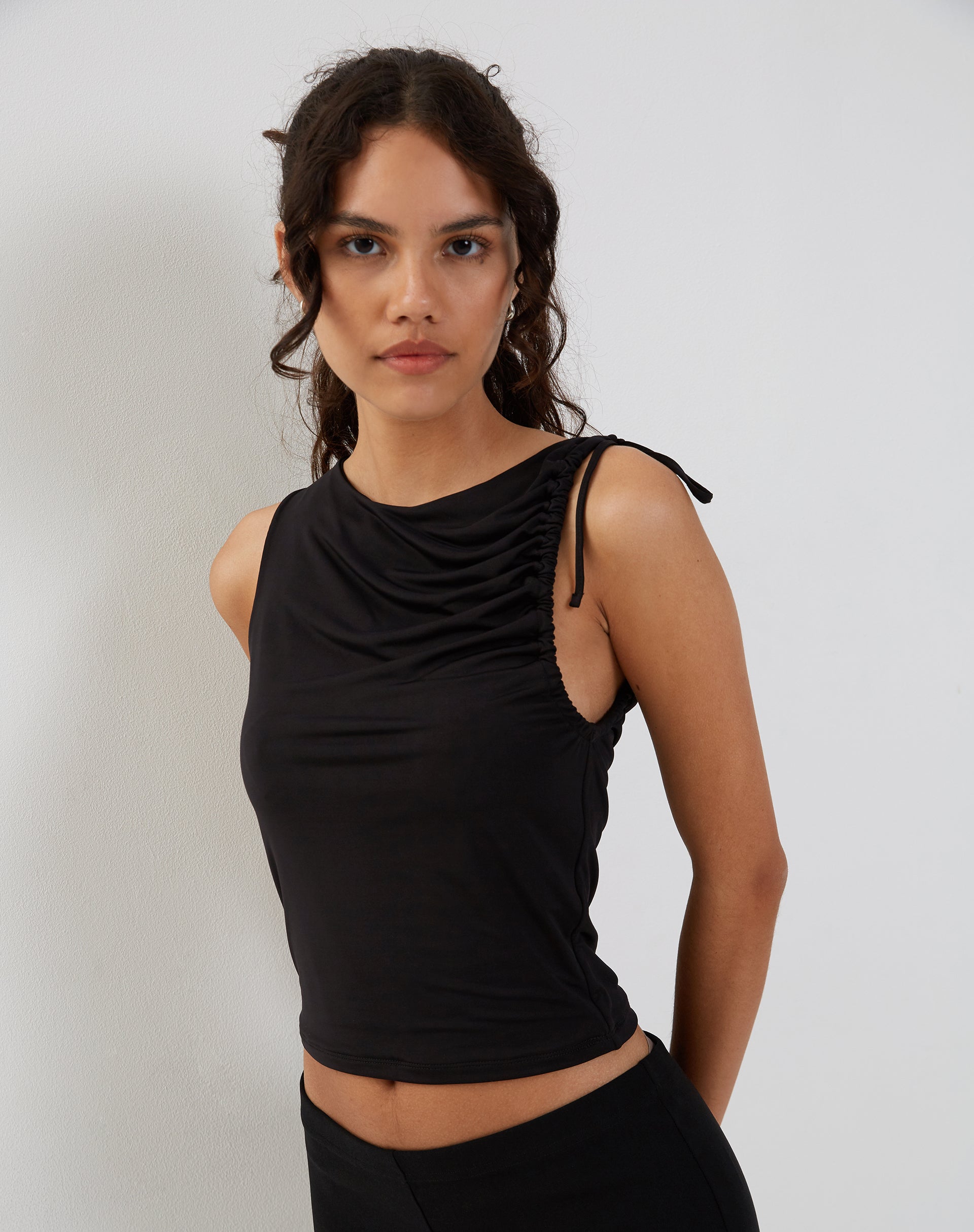 Immagine di Hagne Gilet Top nero