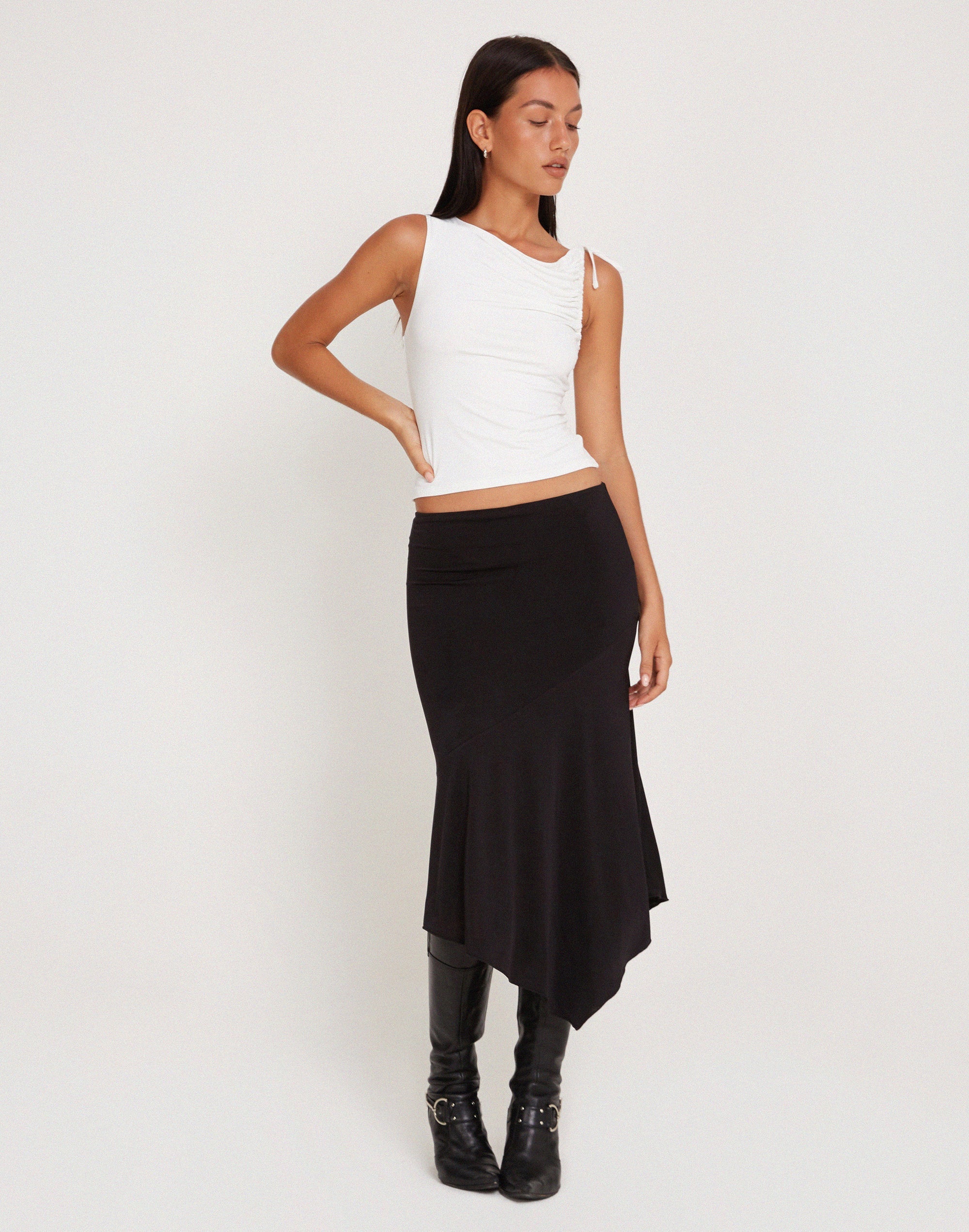 Immagine di Hagne Crop Gilet Top in bianco sporco