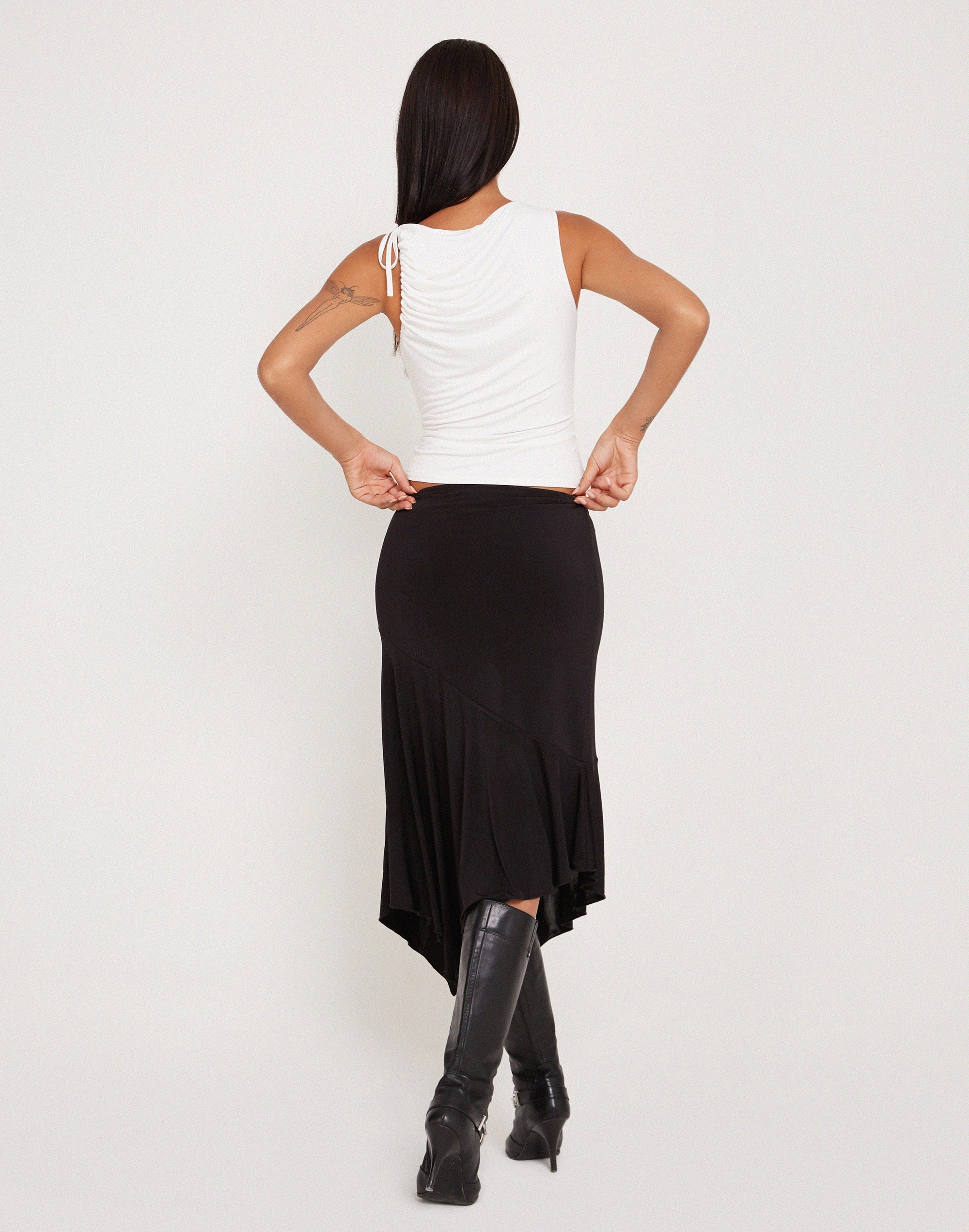 Immagine di Hagne Crop Gilet Top in bianco sporco
