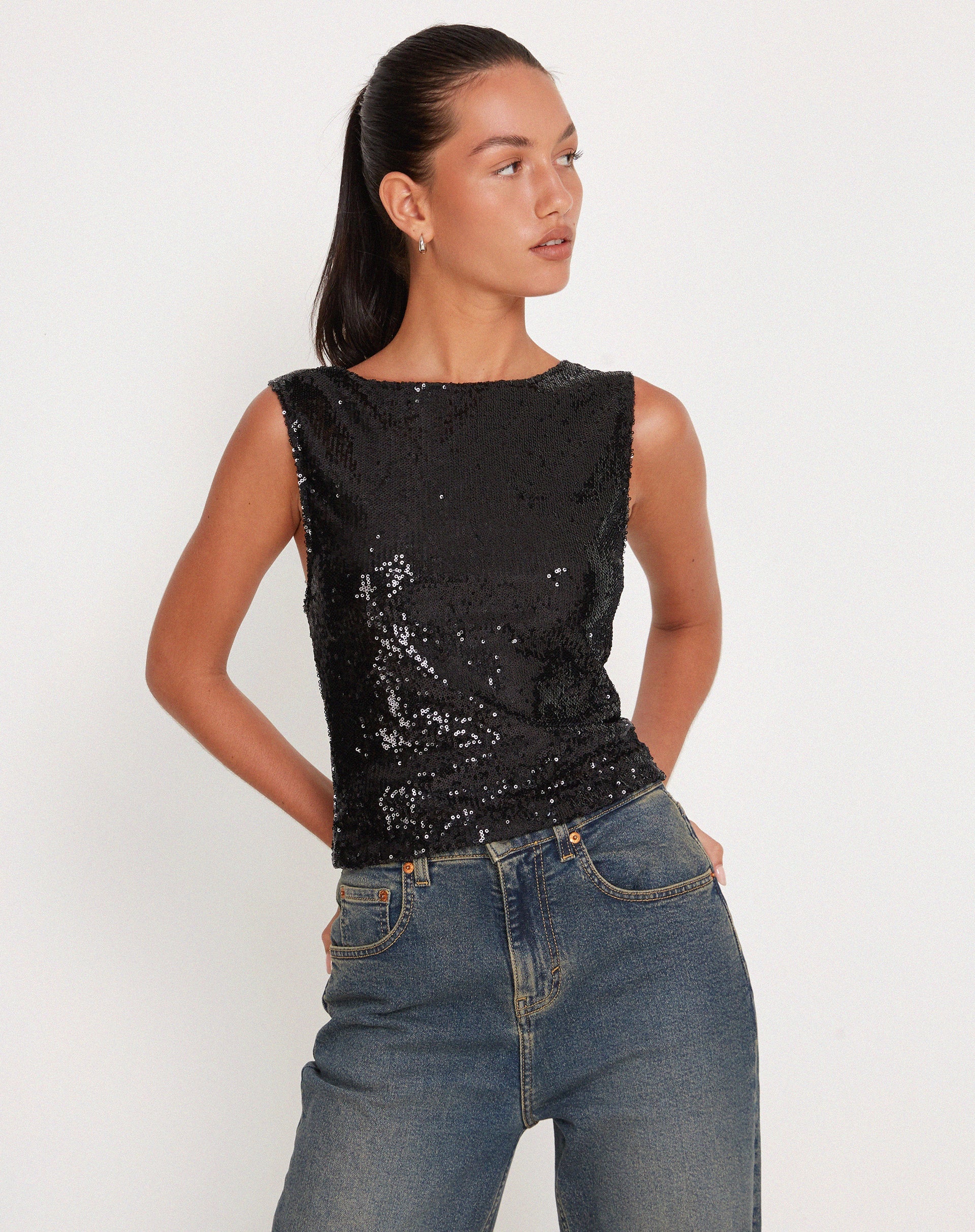 immagine di Hala Crop Vest Top in paillettes nere