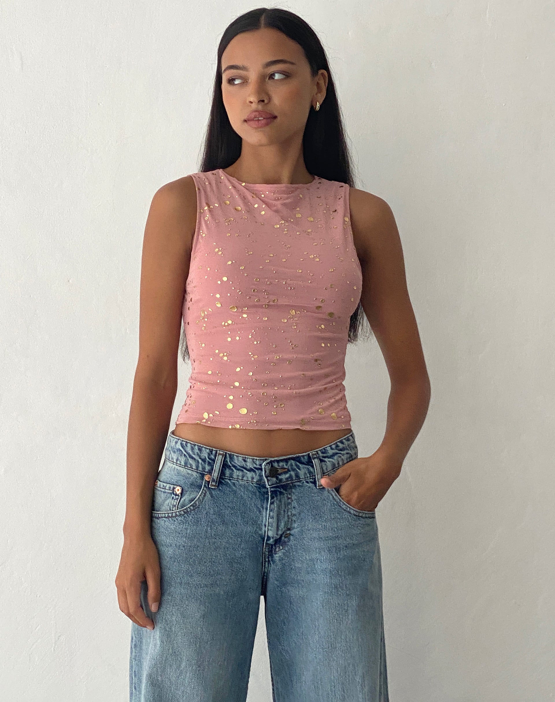 Immagine di Hala Gilet Top in rosa con lamina d'oro rosa