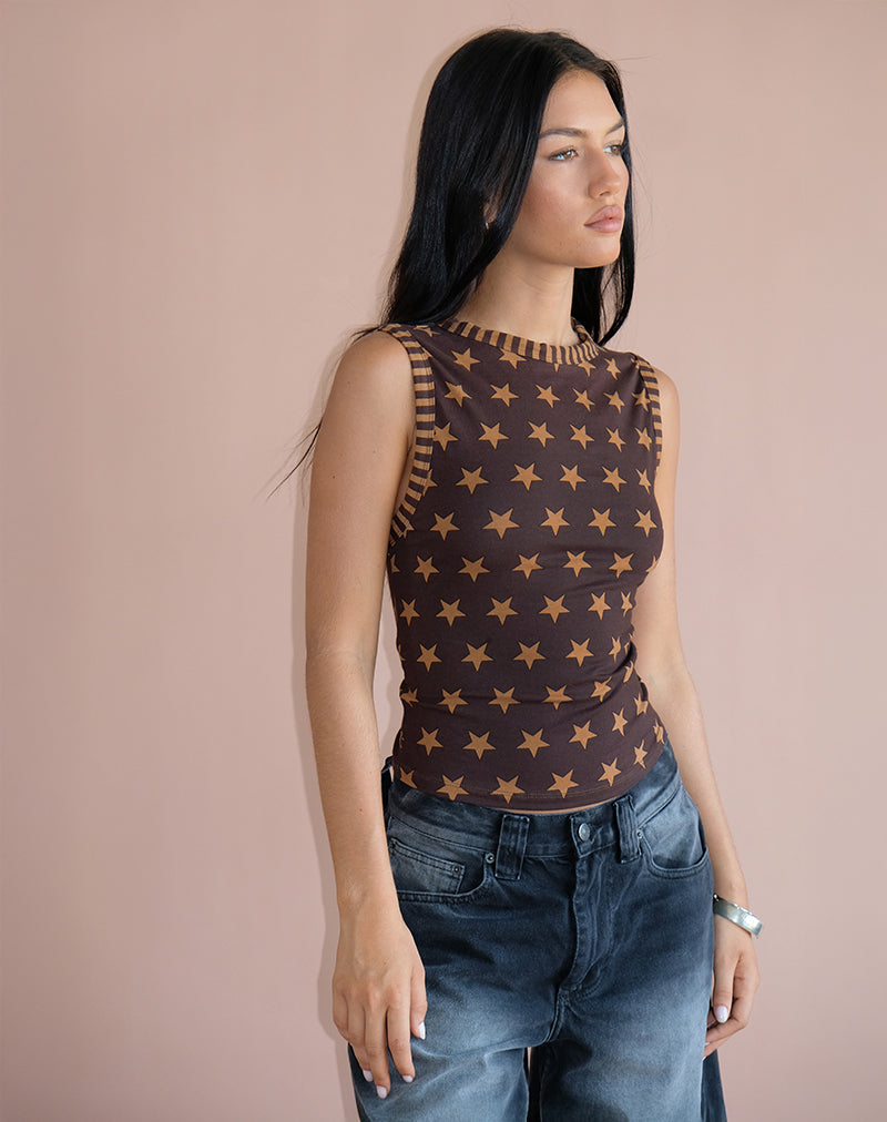 Immagine di Haleen Top in marrone a righe a stella con rilegatura