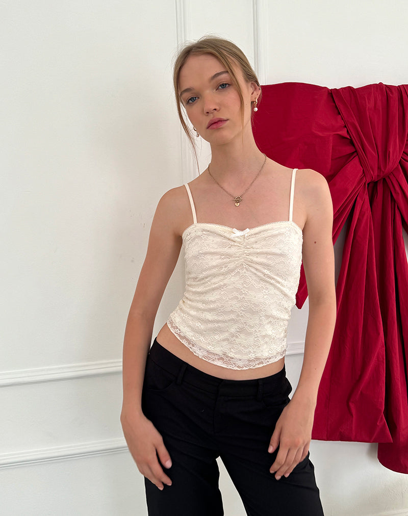 Immagine di Hali Cami Top in pizzo orchidea avorio
