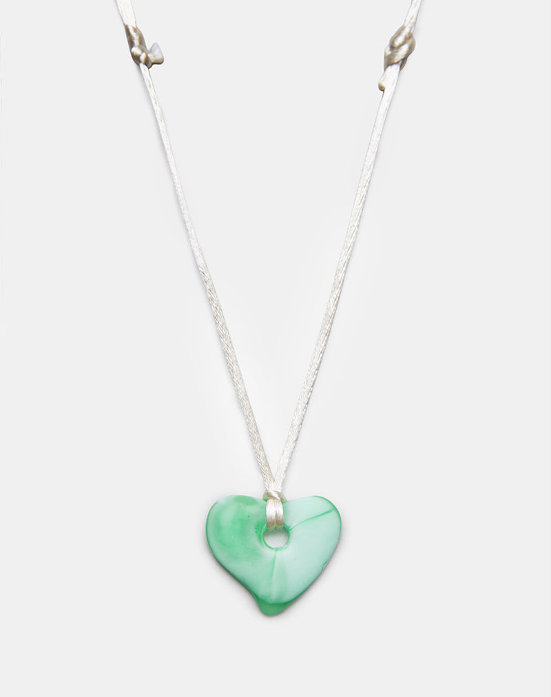 Immagine della collana Cuore in resina verde