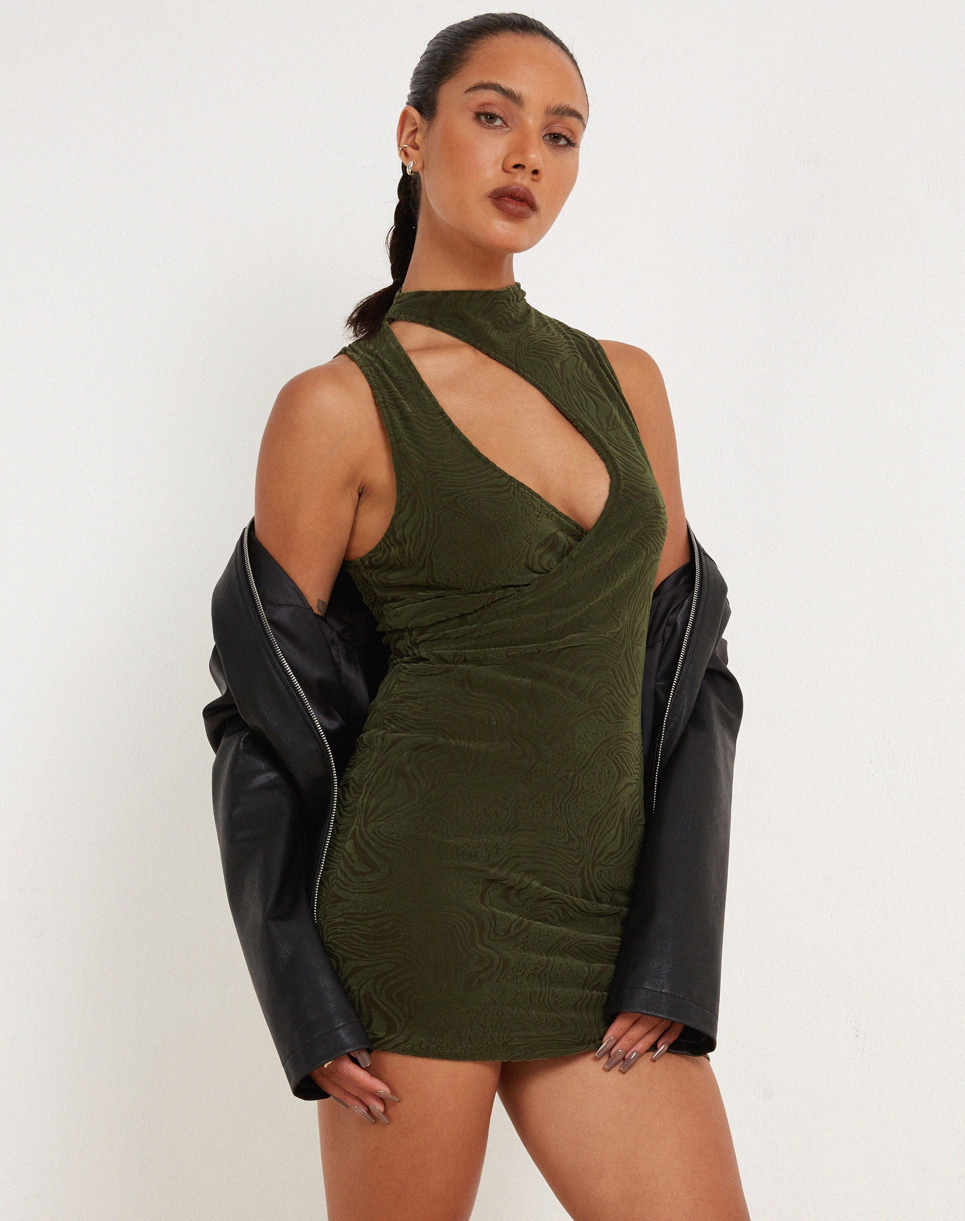 immagine di Hertika Mini Dress in Mixed Animal Flock Khaki