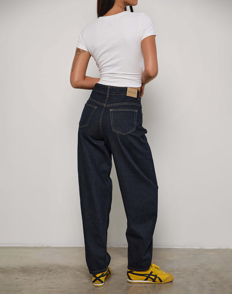 Immagine di High Rise Barrel Jean in Indaco